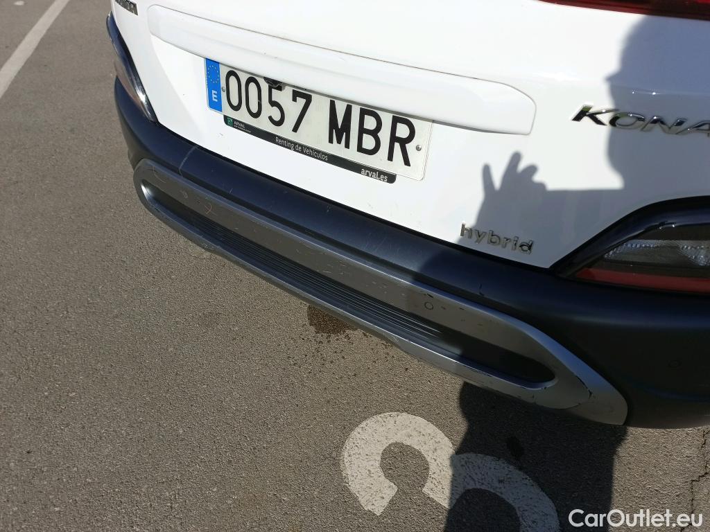  Hyundai  Konna HYUNDAI Kona / 2020 / 5P / todoterreno 1.6 GDI HEV Style Sky DCT #28