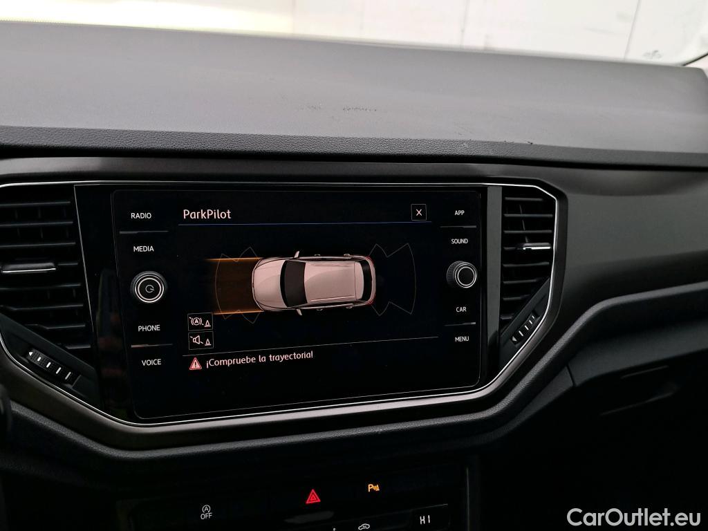  Volkswagen  T-ROC VOLKSWAGEN  / 2017 / 5P / todoterreno Advance 1.0 TSI 85kW (115CV) #3