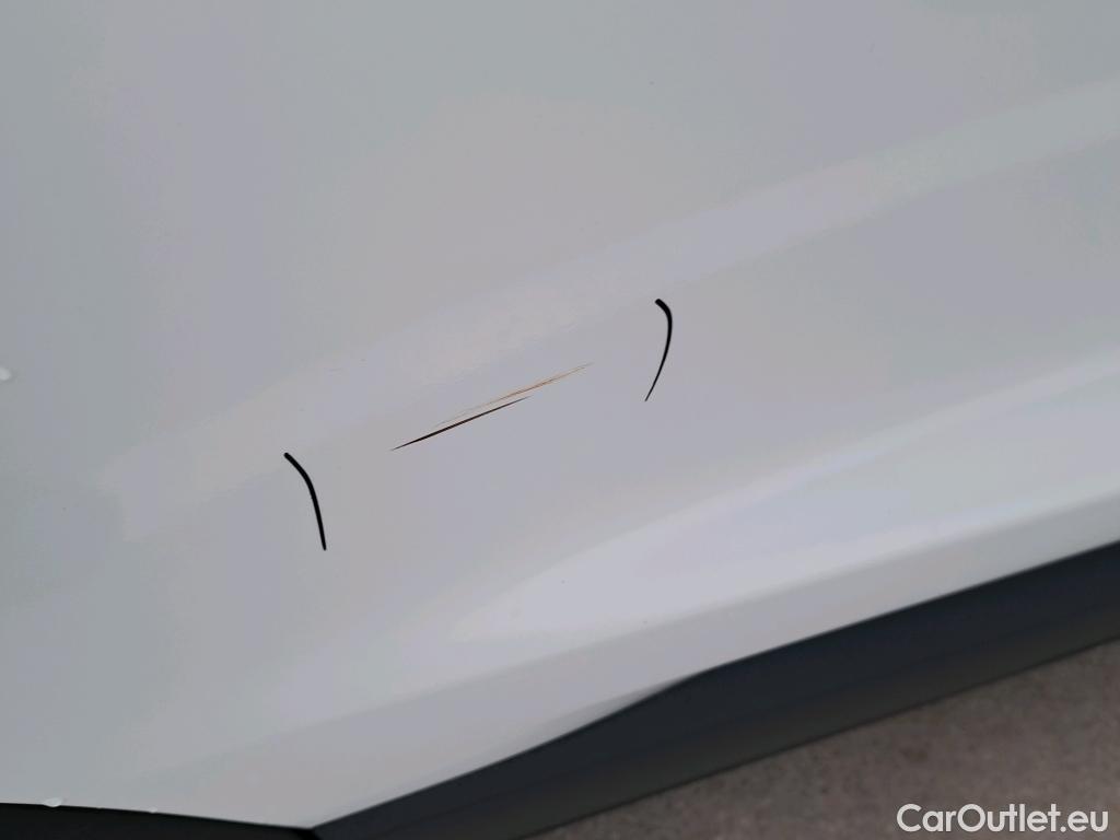  Opel  Crossland OPEL  X 5p 1G todoterreno 1.6T 73kW (99CV) Selective #14