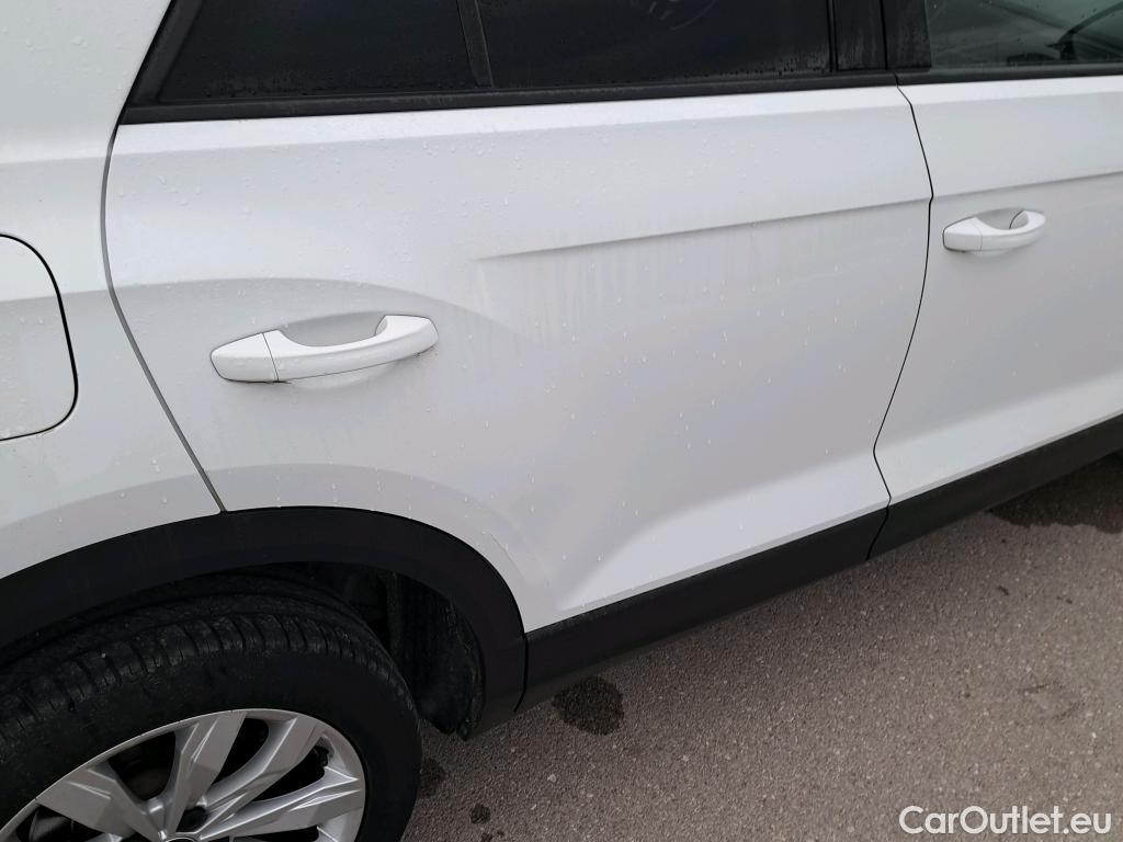  Volkswagen  T-ROC VOLKSWAGEN  / 2017 / 5P / todoterreno Advance 1.0 TSI 85kW (115CV) #1