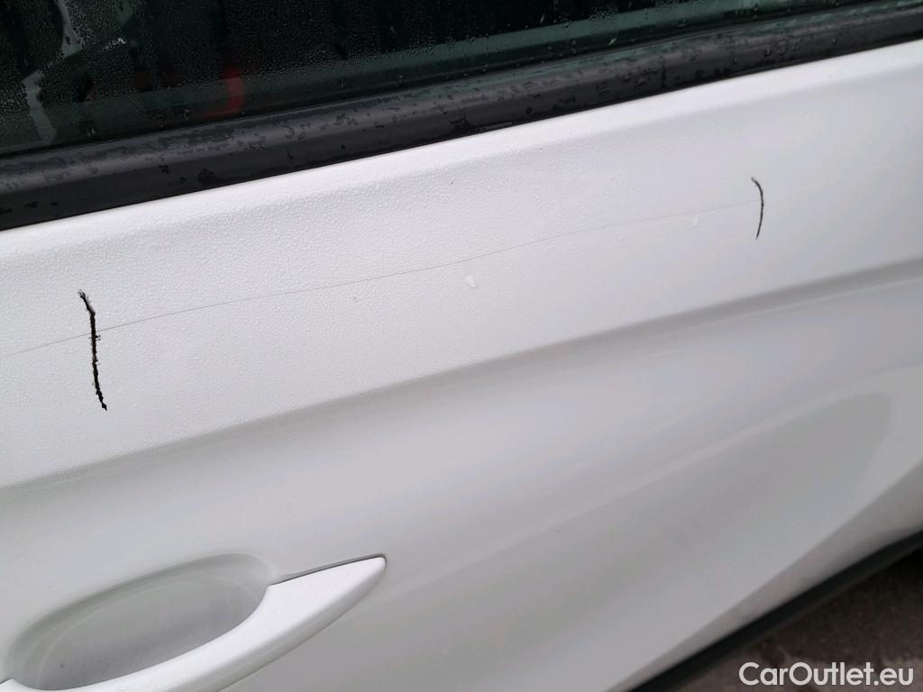  Opel  Crossland OPEL  X 5p 1G todoterreno 1.6T 73kW (99CV) Selective #2