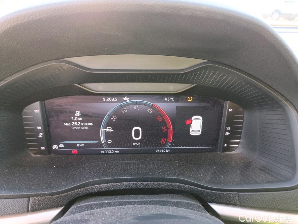  Skoda  Karoq SKODA  / 2021 / 5P / todoterreno 2.0 TDI 85kW (115CV) Ambition (AC3) #19