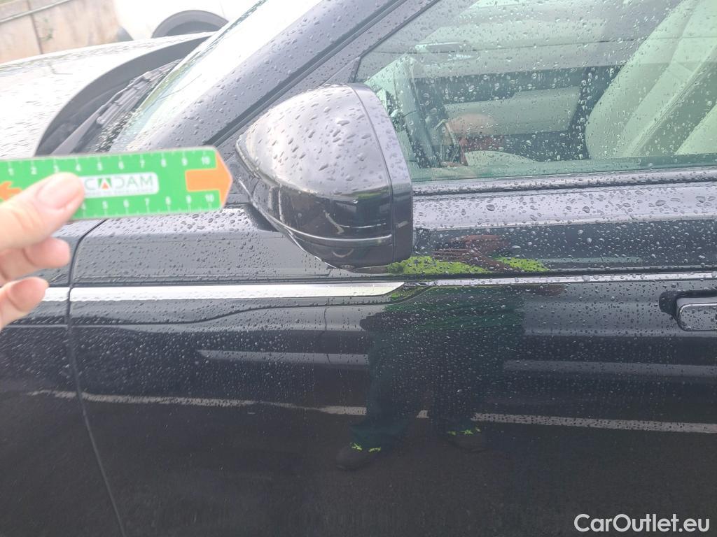  Land Rover  Range Rover LAND ROVER  Velar / 2017 / 5P / todoterreno 2.0D I4 150kW (204CV) S 4WD Auto #10