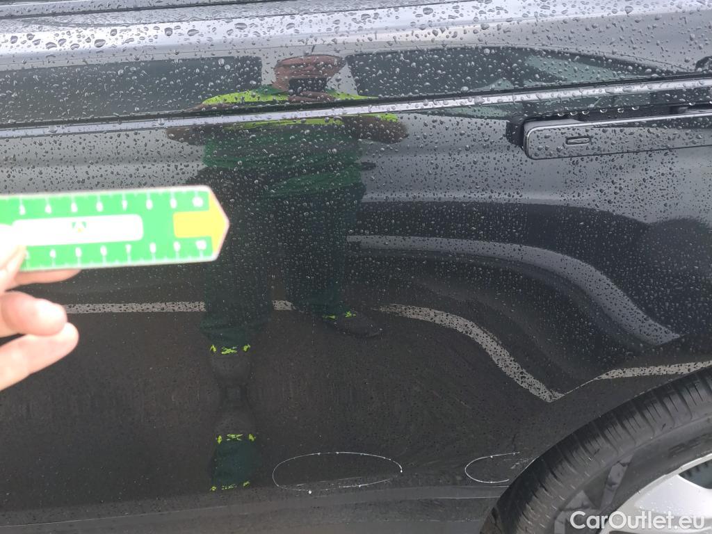  Land Rover  Range Rover LAND ROVER  Velar / 2017 / 5P / todoterreno 2.0D I4 150kW (204CV) S 4WD Auto #3