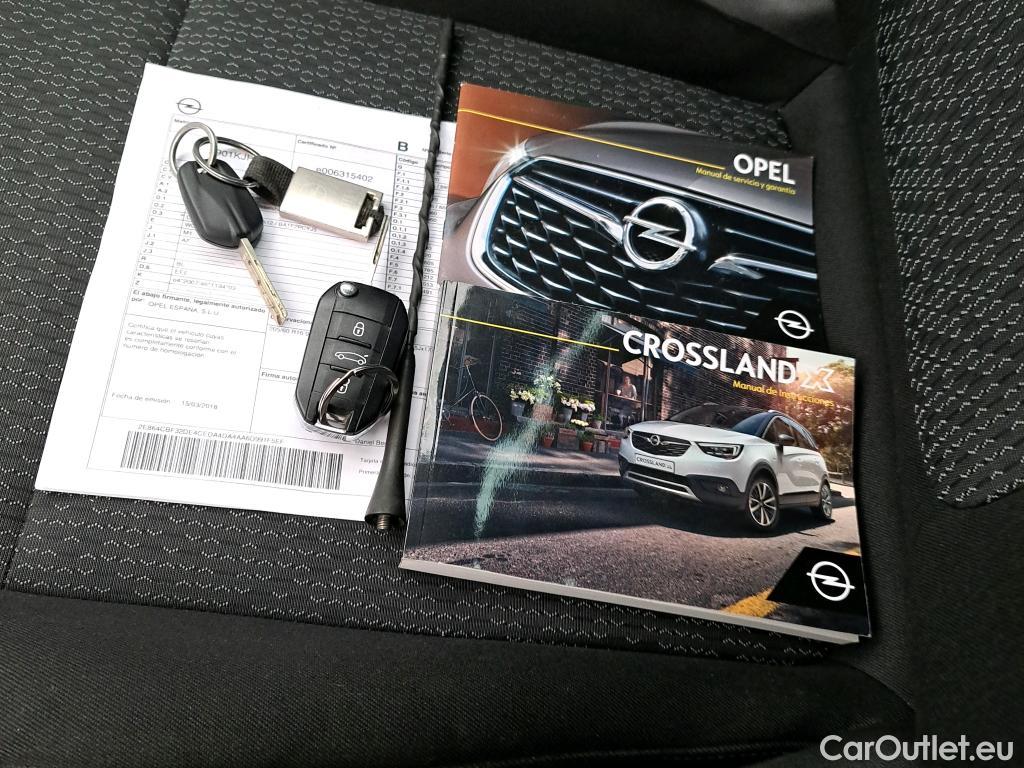  Opel  Crossland OPEL  X 5p 1G todoterreno 1.6T 73kW (99CV) Selective #3