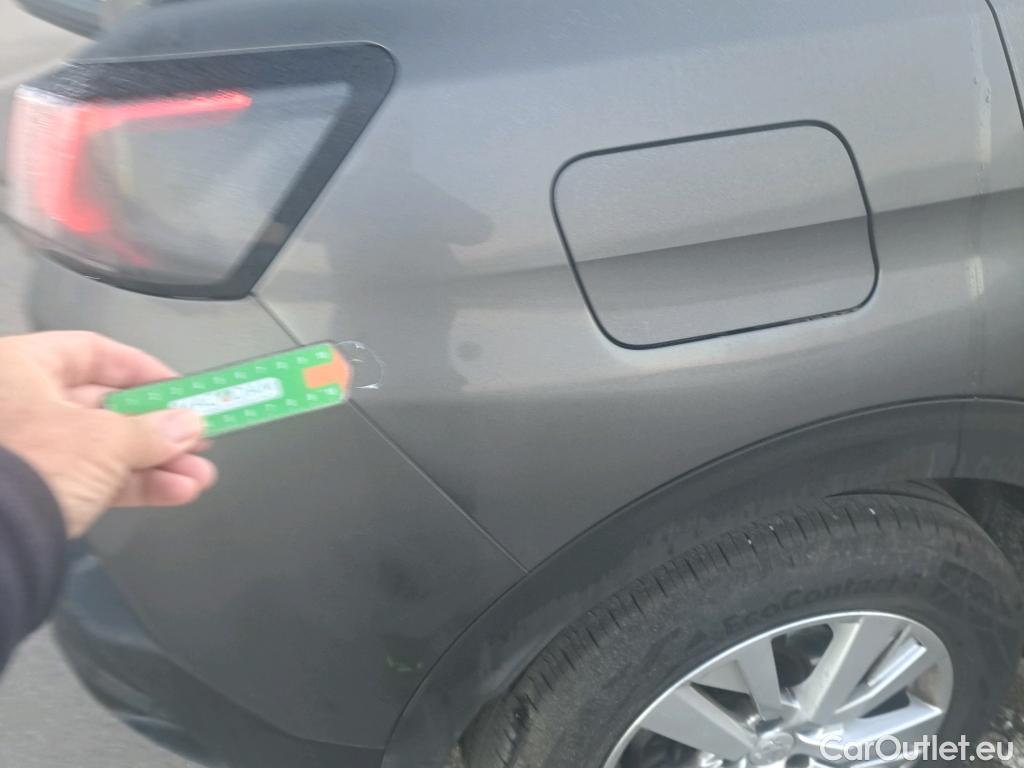  Peugeot  3008 PEUGEOT  / 2020 / 5P / todoterreno 1.5 BlueHDi 96kW (130CV) S&S Active Pack (AC3) #4