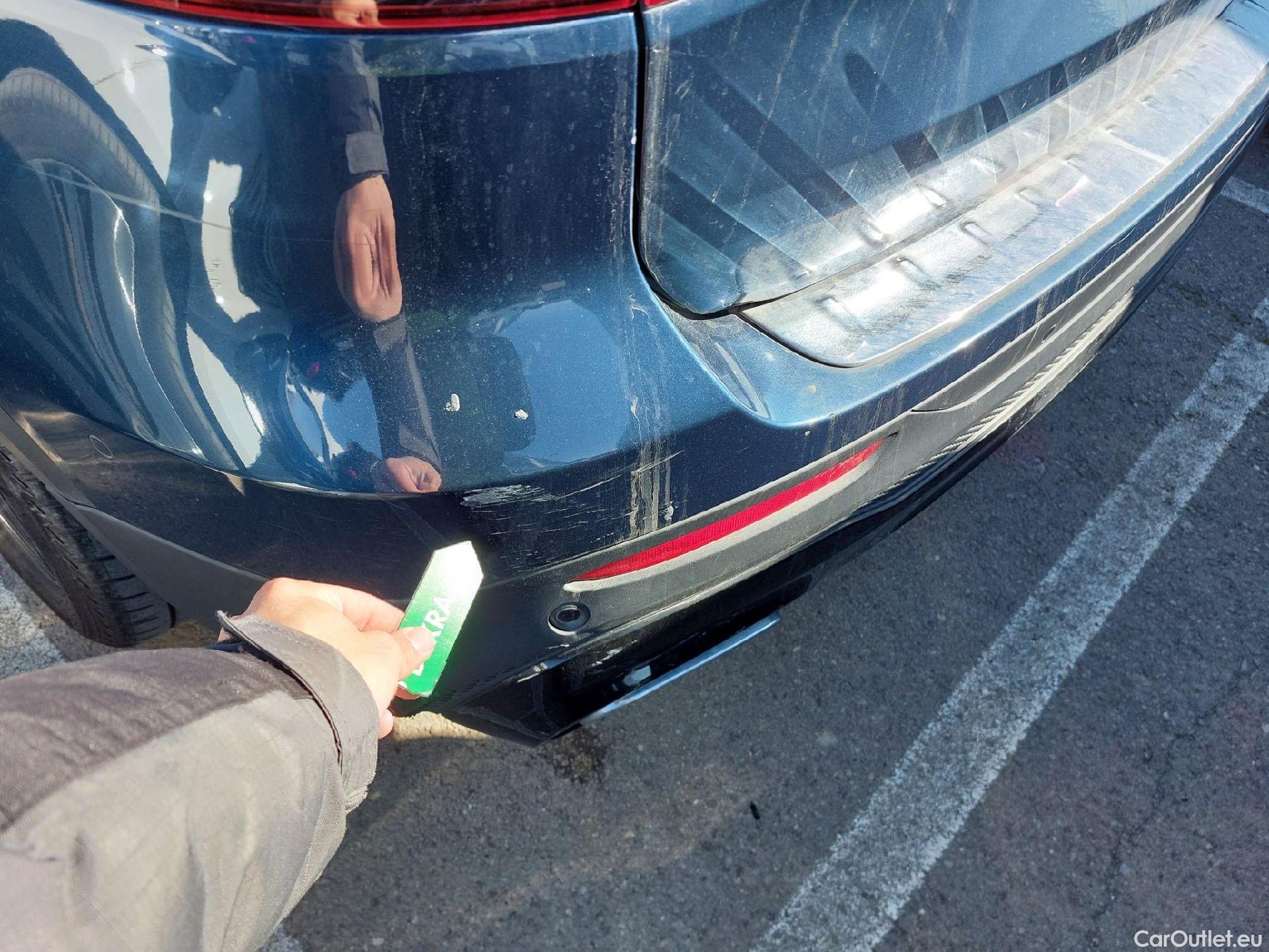  Mercedes  GLB MERCEDES-BENZ  / 2019 / 5P / todoterreno 2.0  200 D DCT 110KW (150CV) (AC) #23