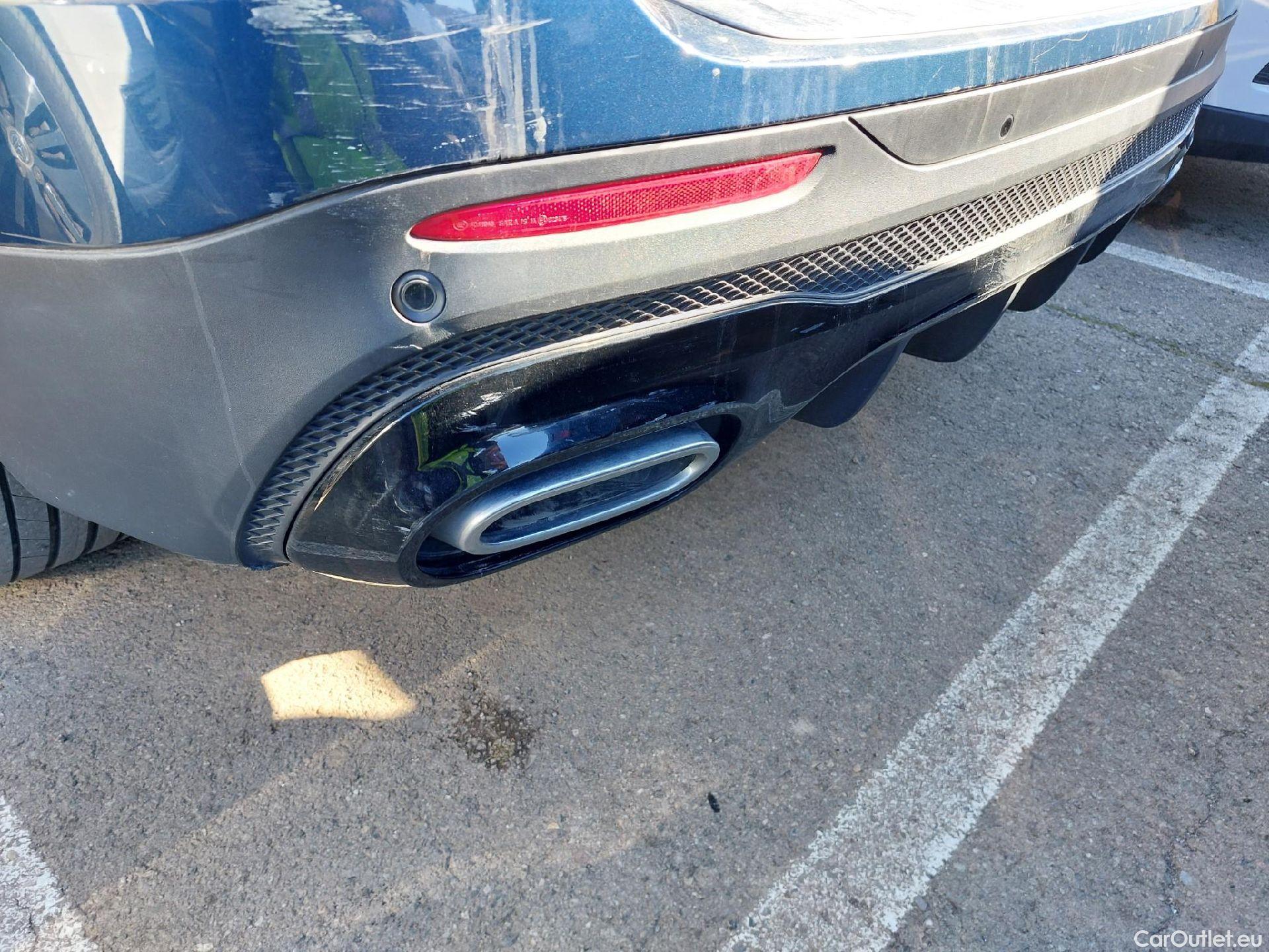  Mercedes  GLB MERCEDES-BENZ  / 2019 / 5P / todoterreno 2.0  200 D DCT 110KW (150CV) (AC) #27