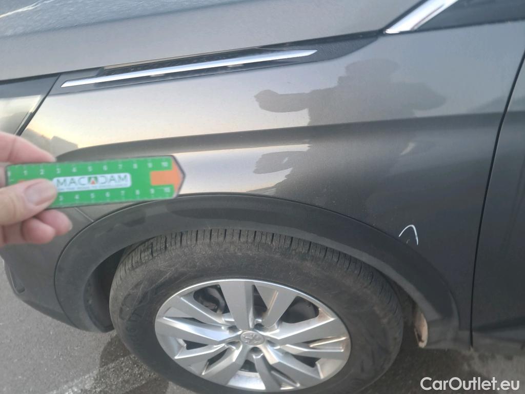 Peugeot  3008 PEUGEOT  / 2020 / 5P / todoterreno 1.5 BlueHDi 96kW (130CV) S&S Active Pack (AC3) #8