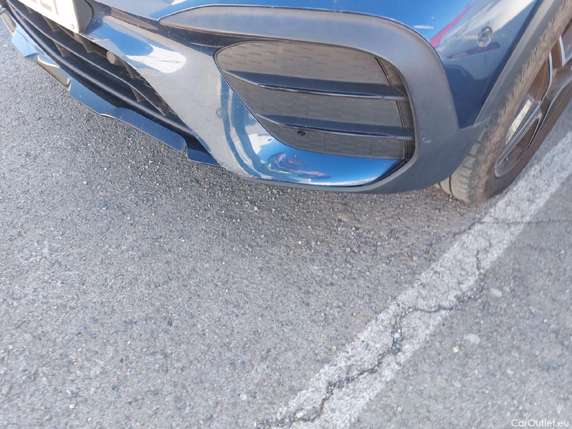  Mercedes  GLB MERCEDES-BENZ  / 2019 / 5P / todoterreno 2.0  200 D DCT 110KW (150CV) (AC) #12