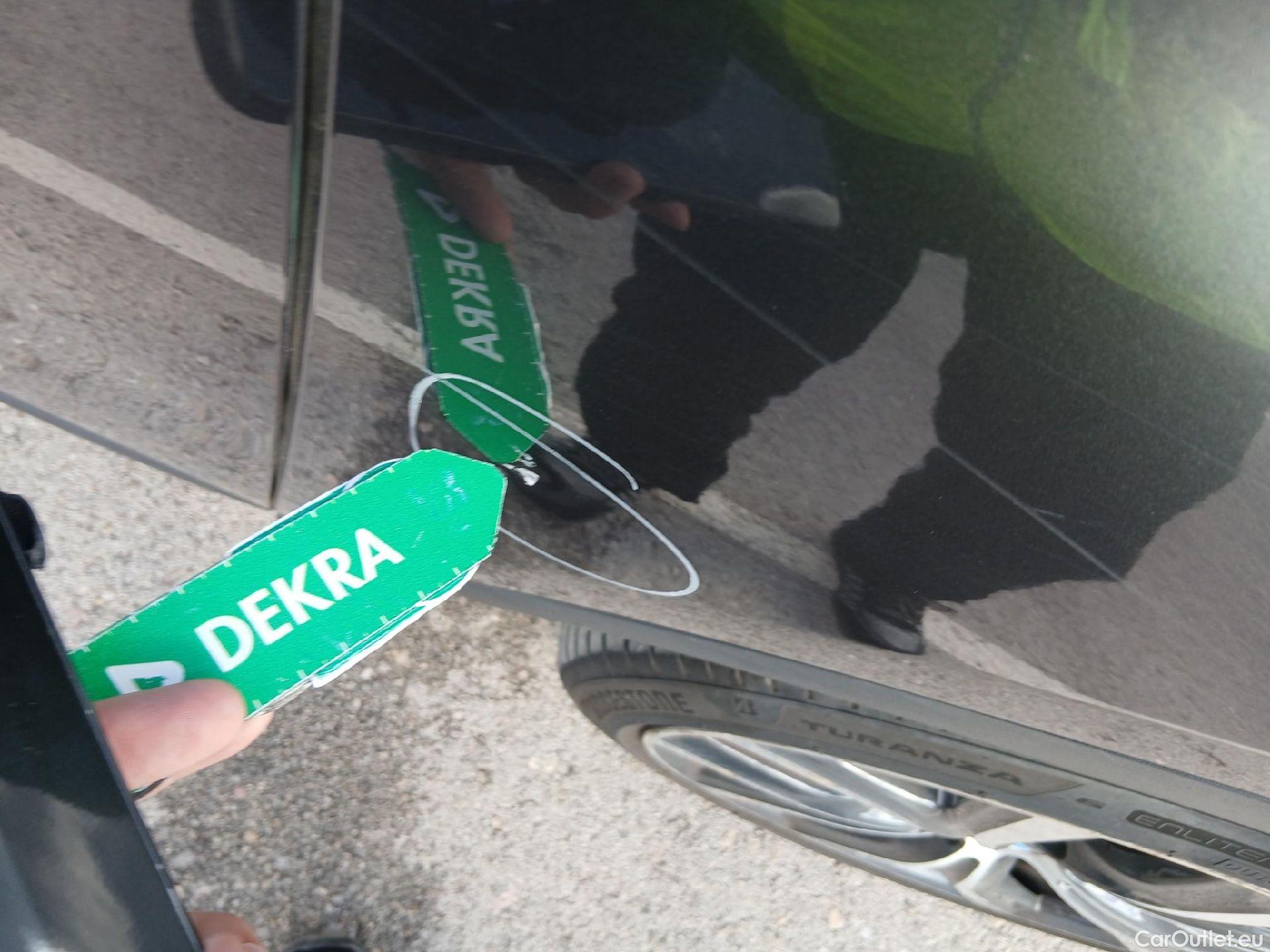  Bmw  X2 BMW  / 2017 / 5P / todoterreno sDrive18d #51