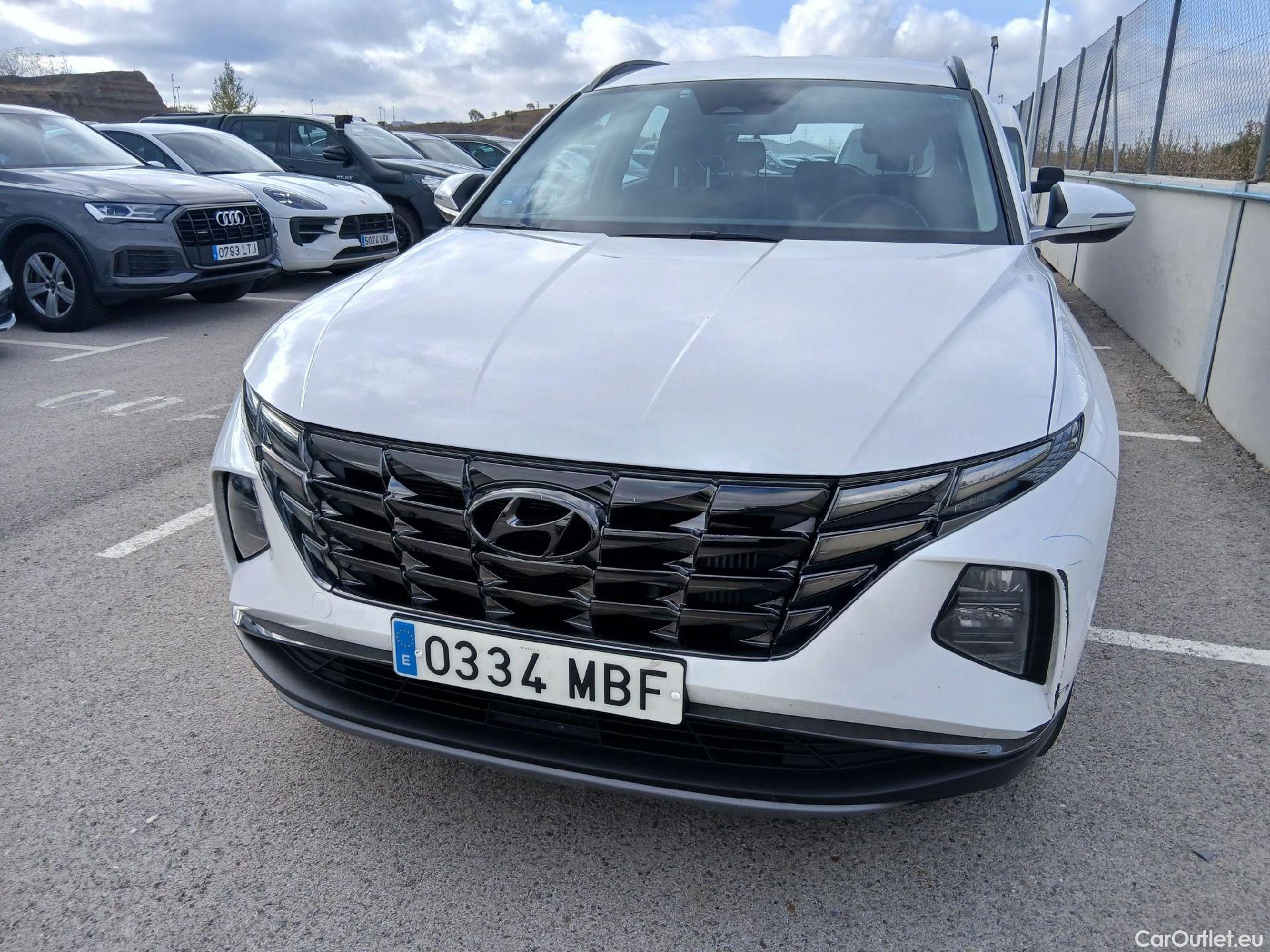  Hyundai  Tucson HYUNDAI  / 2020 / 5P / todoterreno 1.6 CRDI 100kW (136CV) 48V Maxx DCT (AC4) #3