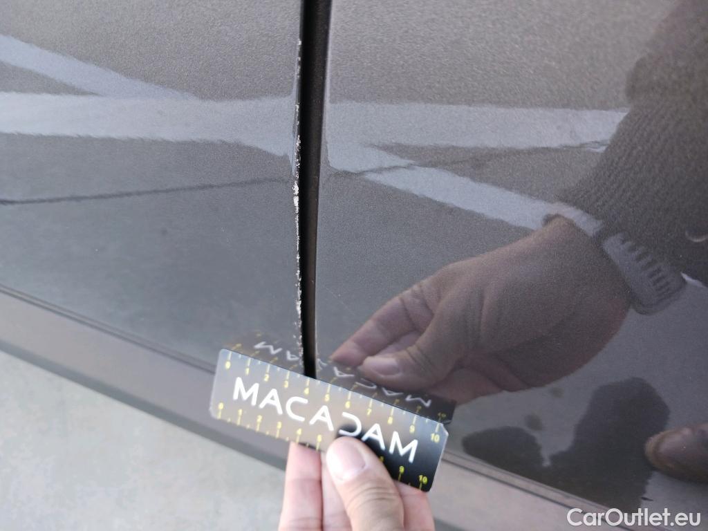  Jeep  Patriot JEEP Renegade / 2014 / 5P / todoterreno Limited 1.0G 88kW (120CV) 4x2 (AC) #2