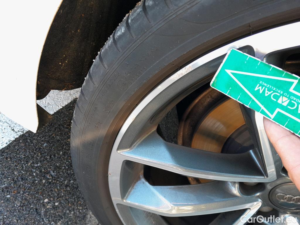  Audi  A5 Sportback AUDI A5 / 2019 / 5P / berlina con portón S Line 35 TDI 120kW S tronic Sportback #13