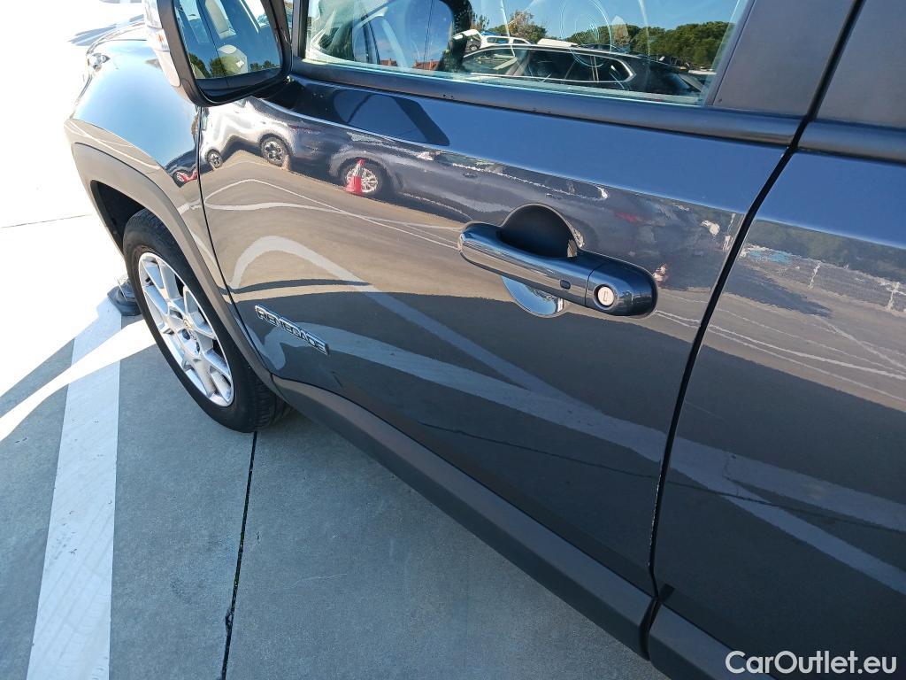  Jeep  Patriot JEEP Renegade / 2014 / 5P / todoterreno Limited 1.0G 88kW (120CV) 4x2 (AC) #1