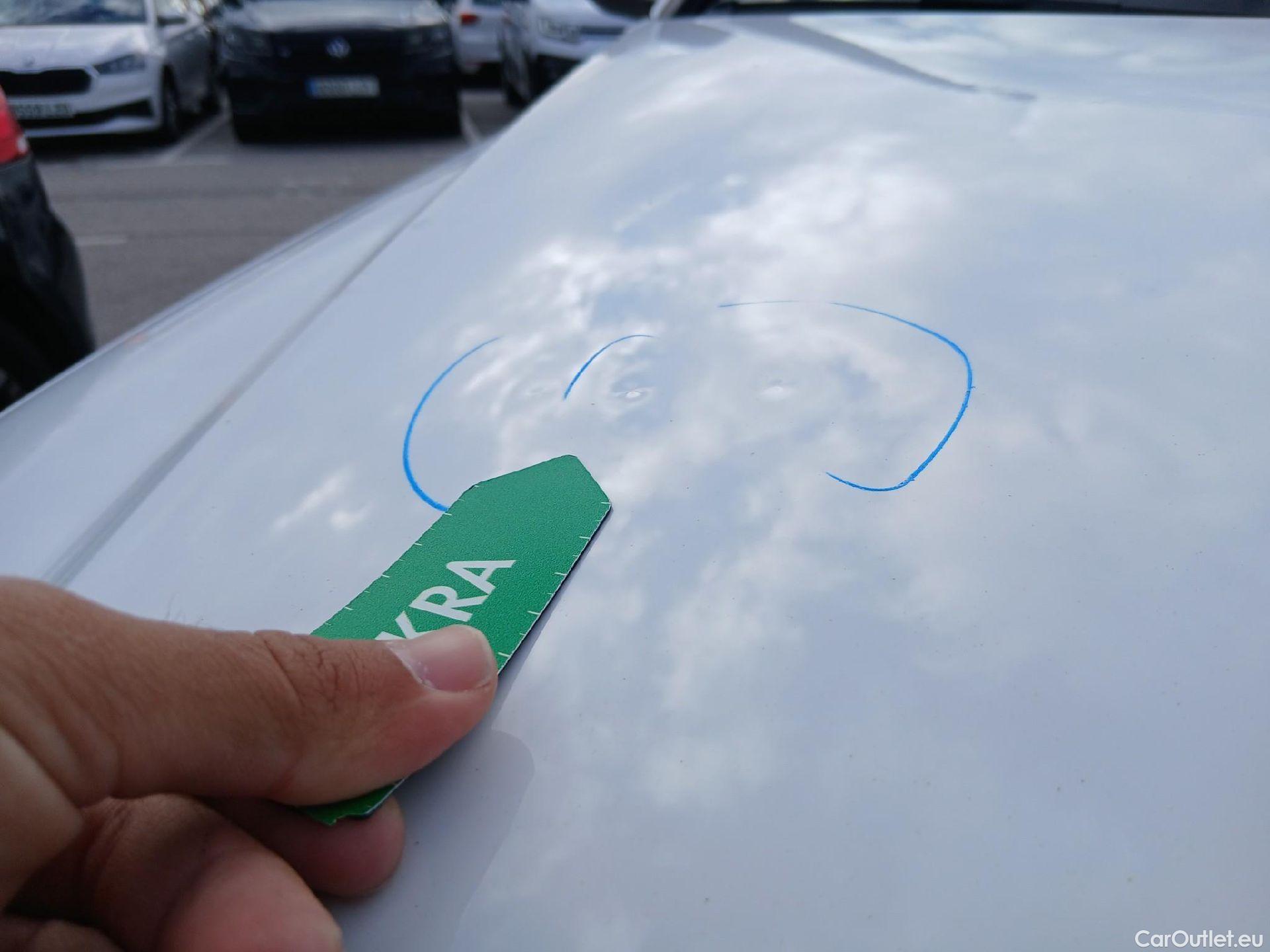  Hyundai  Tucson HYUNDAI  / 2020 / 5P / todoterreno 1.6 TGDI 169kW HEV Maxx Auto S/Cable Re. #5