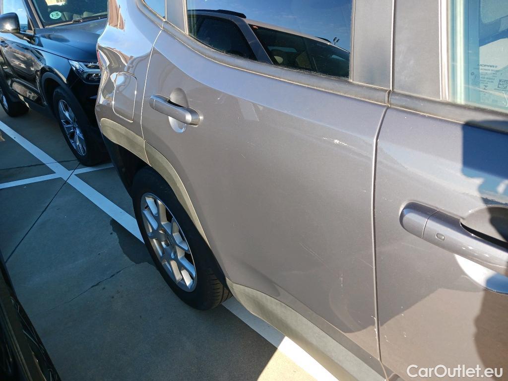  Jeep  Patriot JEEP Renegade / 2014 / 5P / todoterreno Limited 1.0G 88kW (120CV) 4x2 (AC) #5