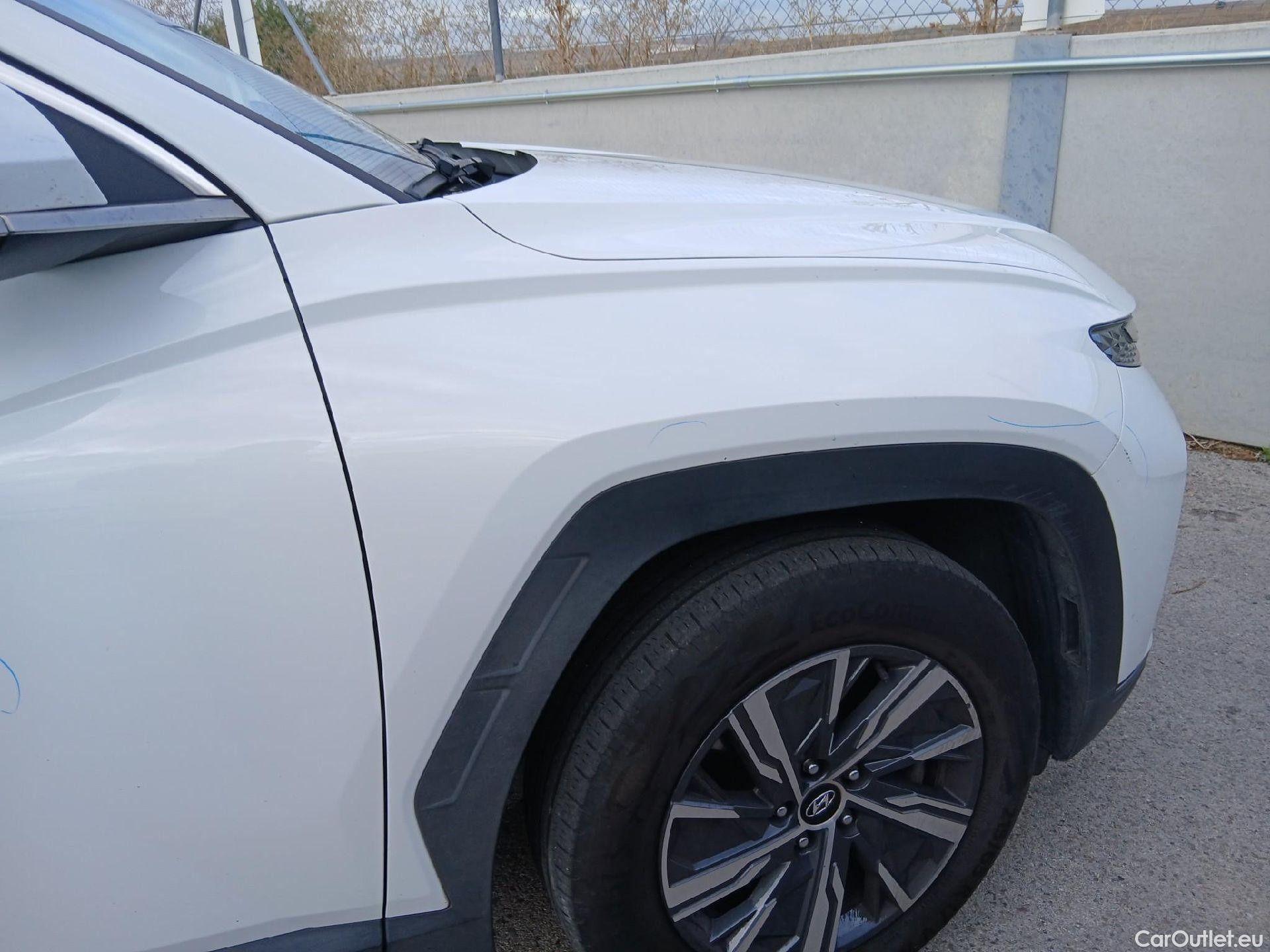  Hyundai  Tucson HYUNDAI  / 2020 / 5P / todoterreno 1.6 TGDI 169kW HEV Maxx Auto S/Cable Re. #26