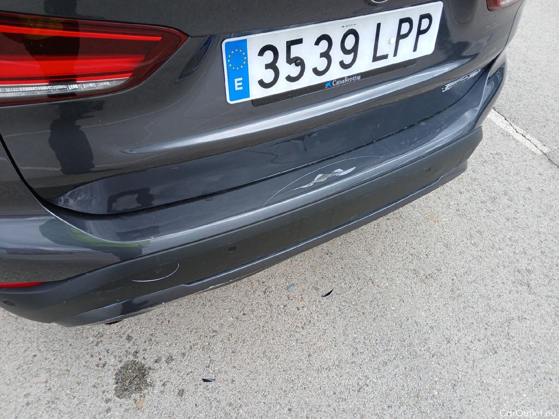  Bmw  X1 BMW  sDrive18i (CX2) #6