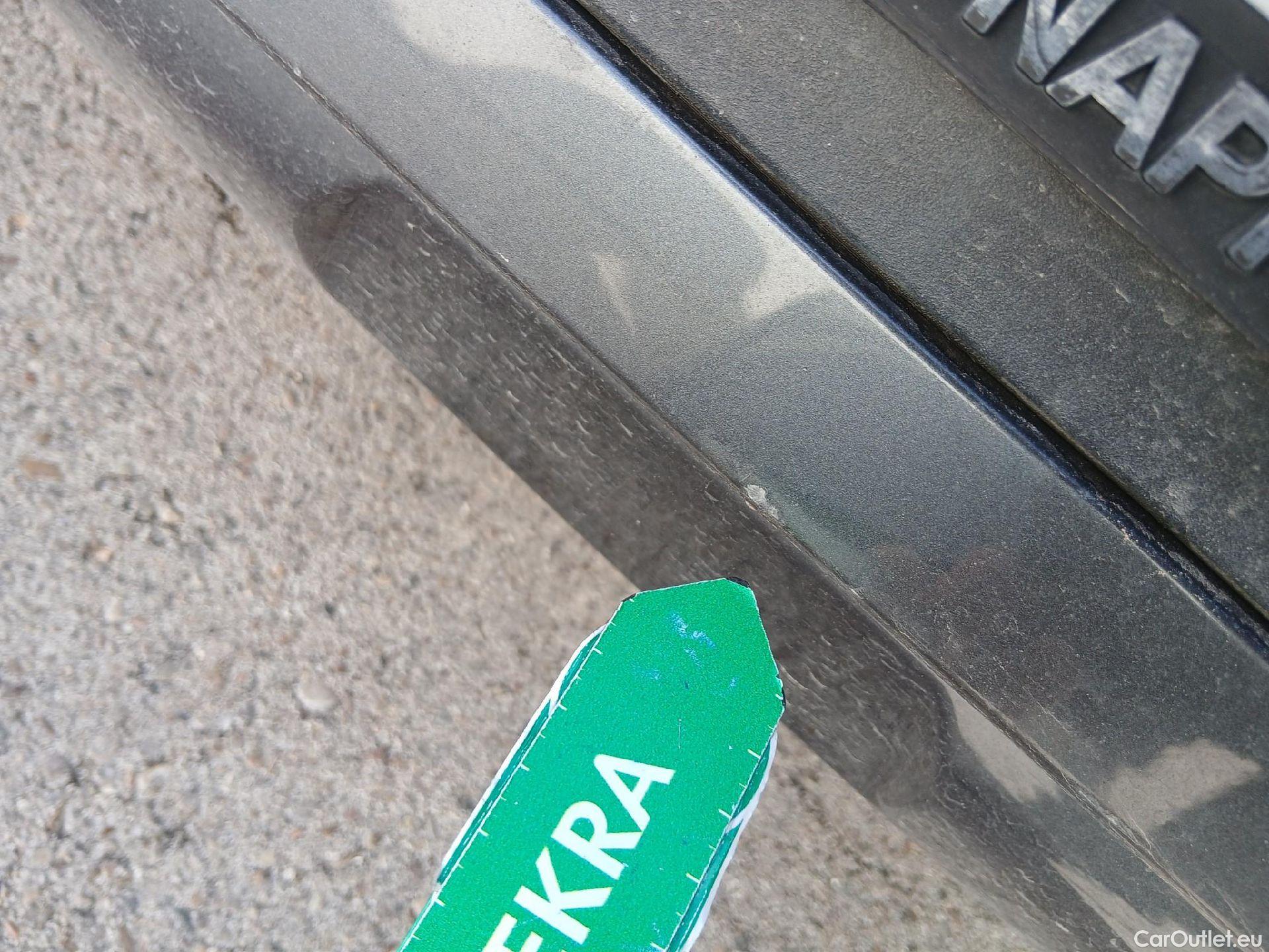  Bmw  X2 BMW  / 2017 / 5P / todoterreno sDrive18d #41