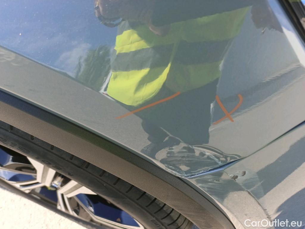  Volvo  XC 40 VOLVO XC40 / 2017 / 5P / todoterreno 1.5 T5 Twin Recharge Inscription Auto #4