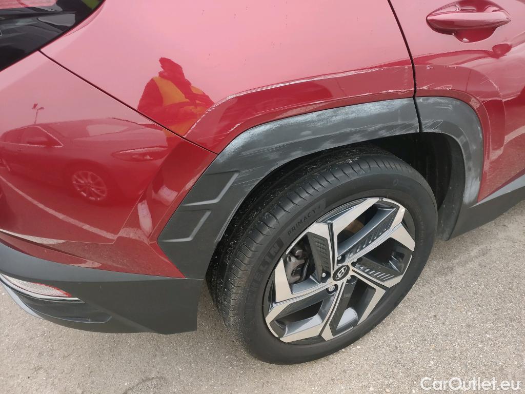  Hyundai  Tucson HYUNDAI  / 2020 / 5P / todoterreno 1.6 TGDI 169kW HEV Tecno Sky Auto #25