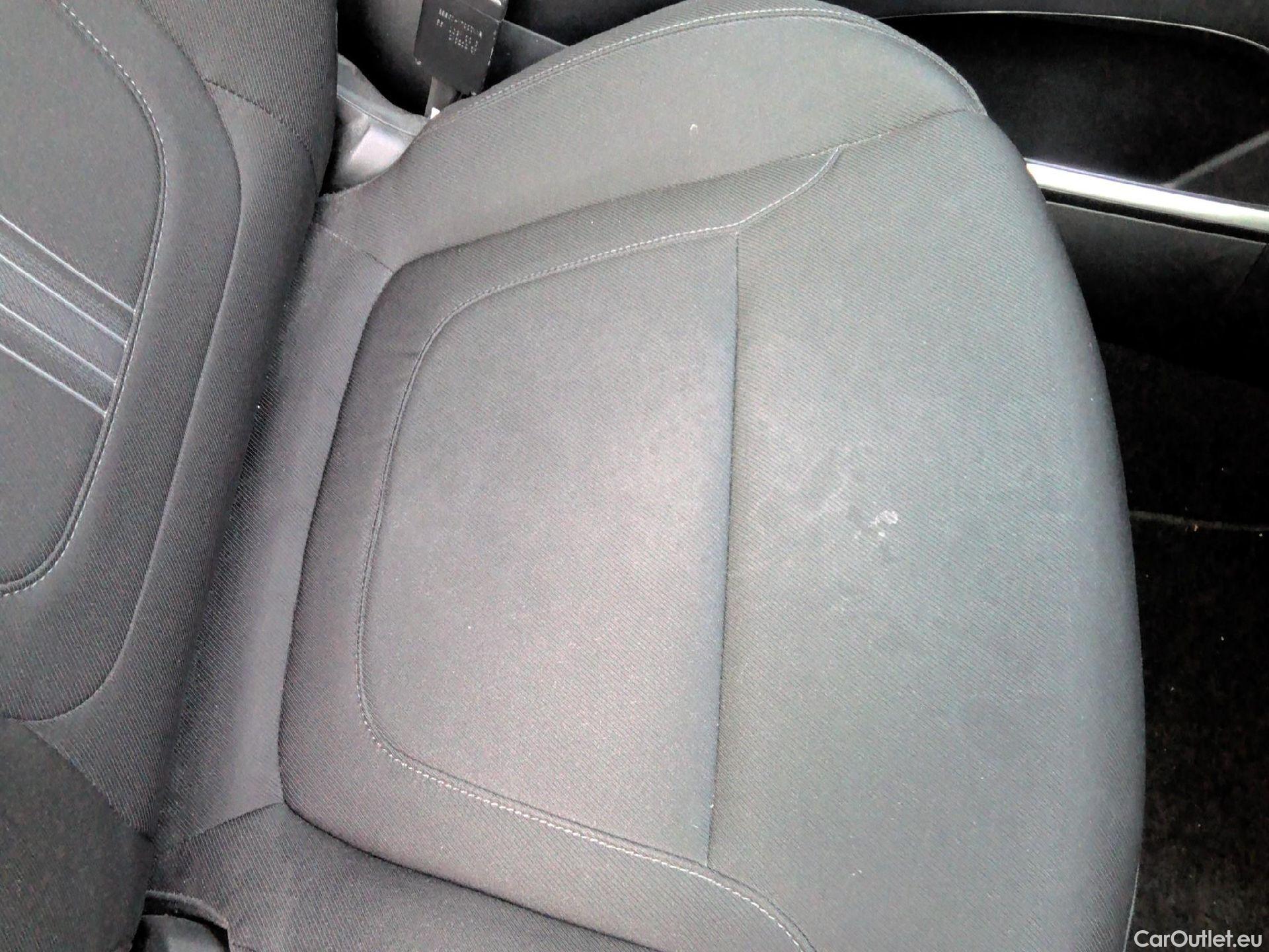  Hyundai  Tucson HYUNDAI  / 2020 / 5P / todoterreno 1.6 TGDI 169kW HEV Maxx Auto S/Cable Re. #34