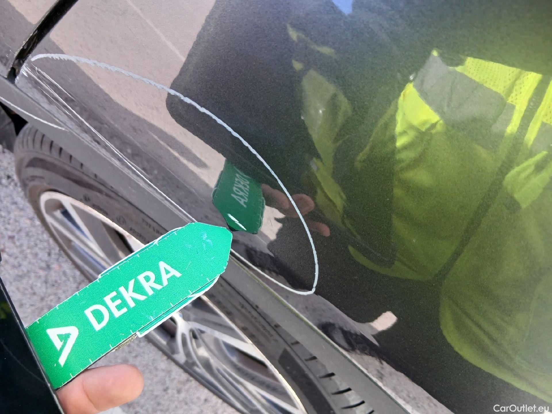  Bmw  X2 BMW  / 2017 / 5P / todoterreno sDrive18d #34