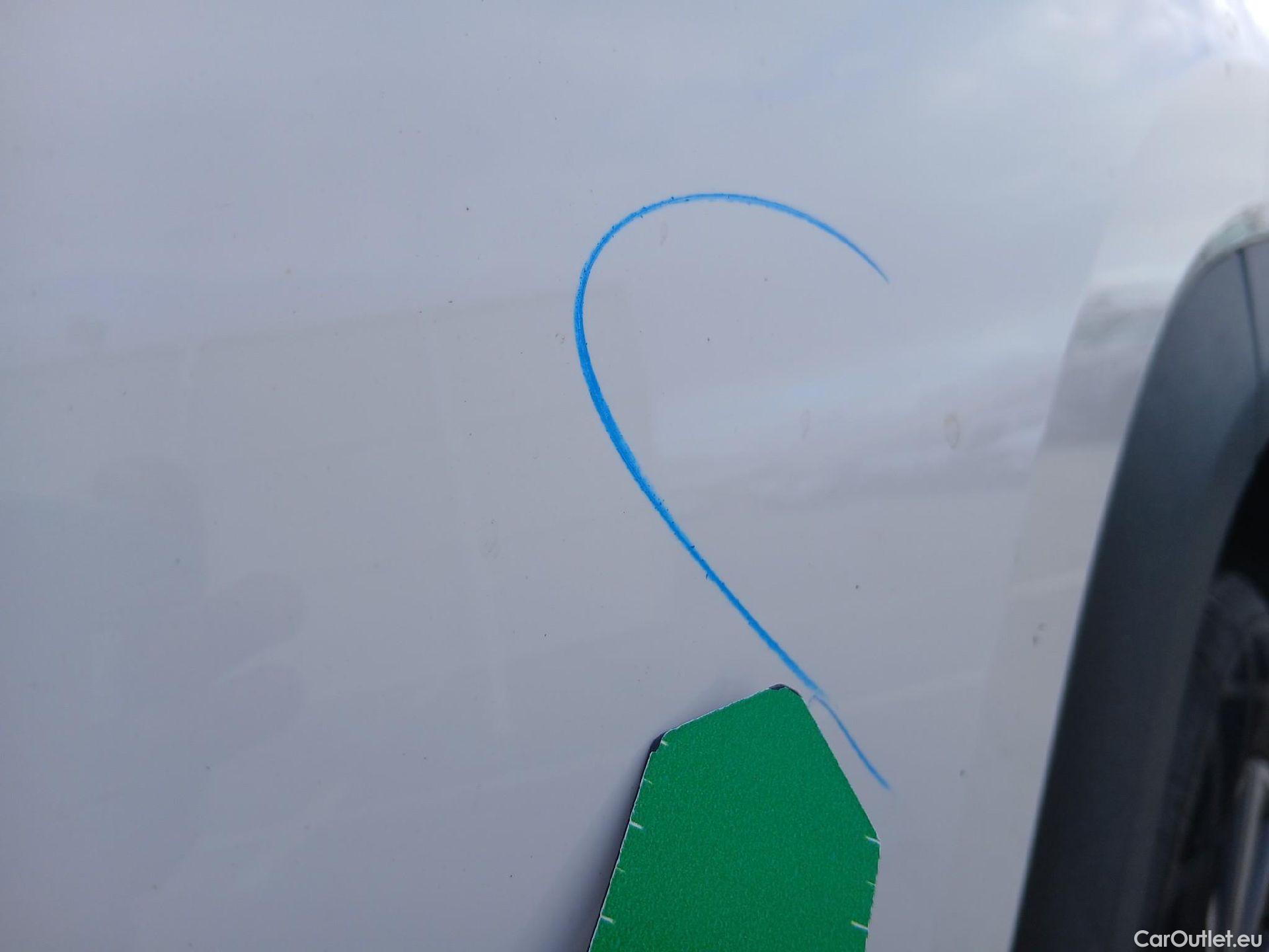  Hyundai  Tucson HYUNDAI  / 2020 / 5P / todoterreno 1.6 TGDI 169kW HEV Maxx Auto S/Cable Re. #17