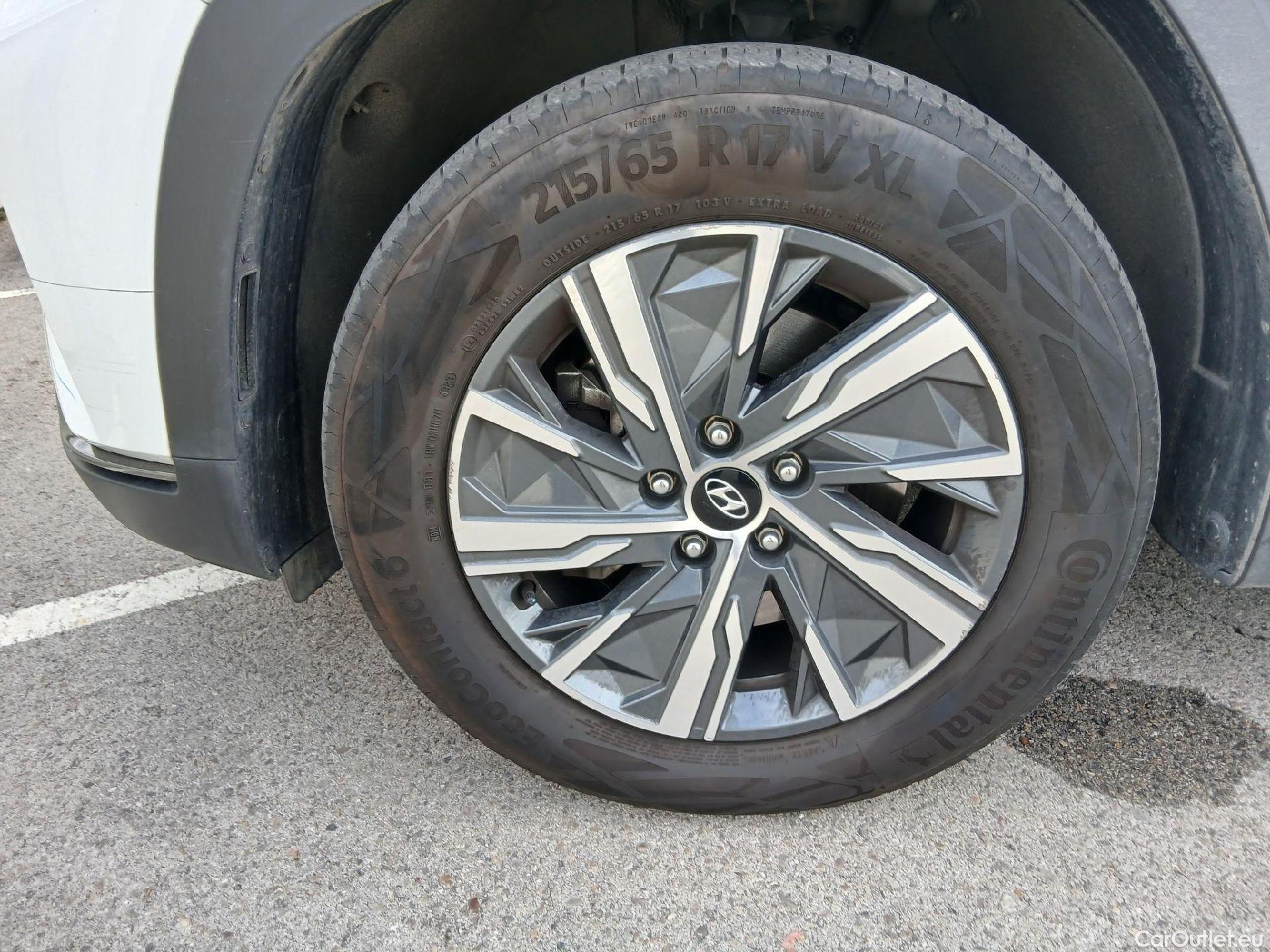  Hyundai  Tucson HYUNDAI  / 2020 / 5P / todoterreno 1.6 TGDI 169kW HEV Maxx Auto S/Cable Re. #12