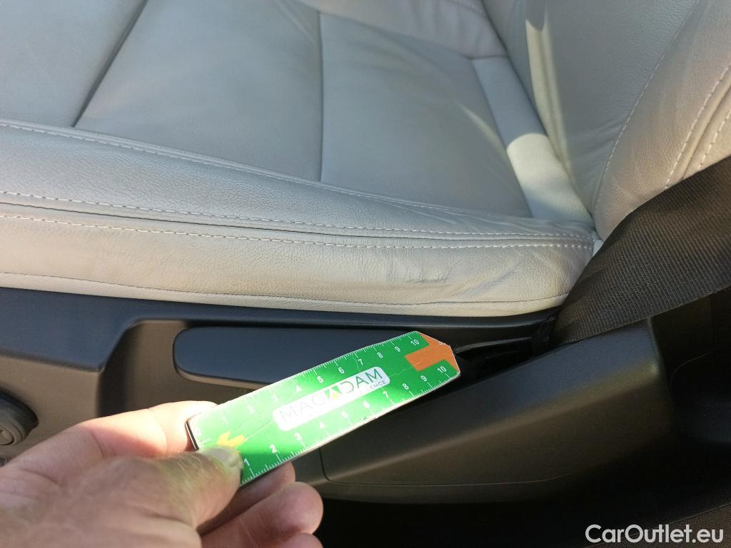  Volvo  XC 40 VOLVO XC40 / 2017 / 5P / todoterreno 1.5 T5 Twin Recharge Inscription Auto #2