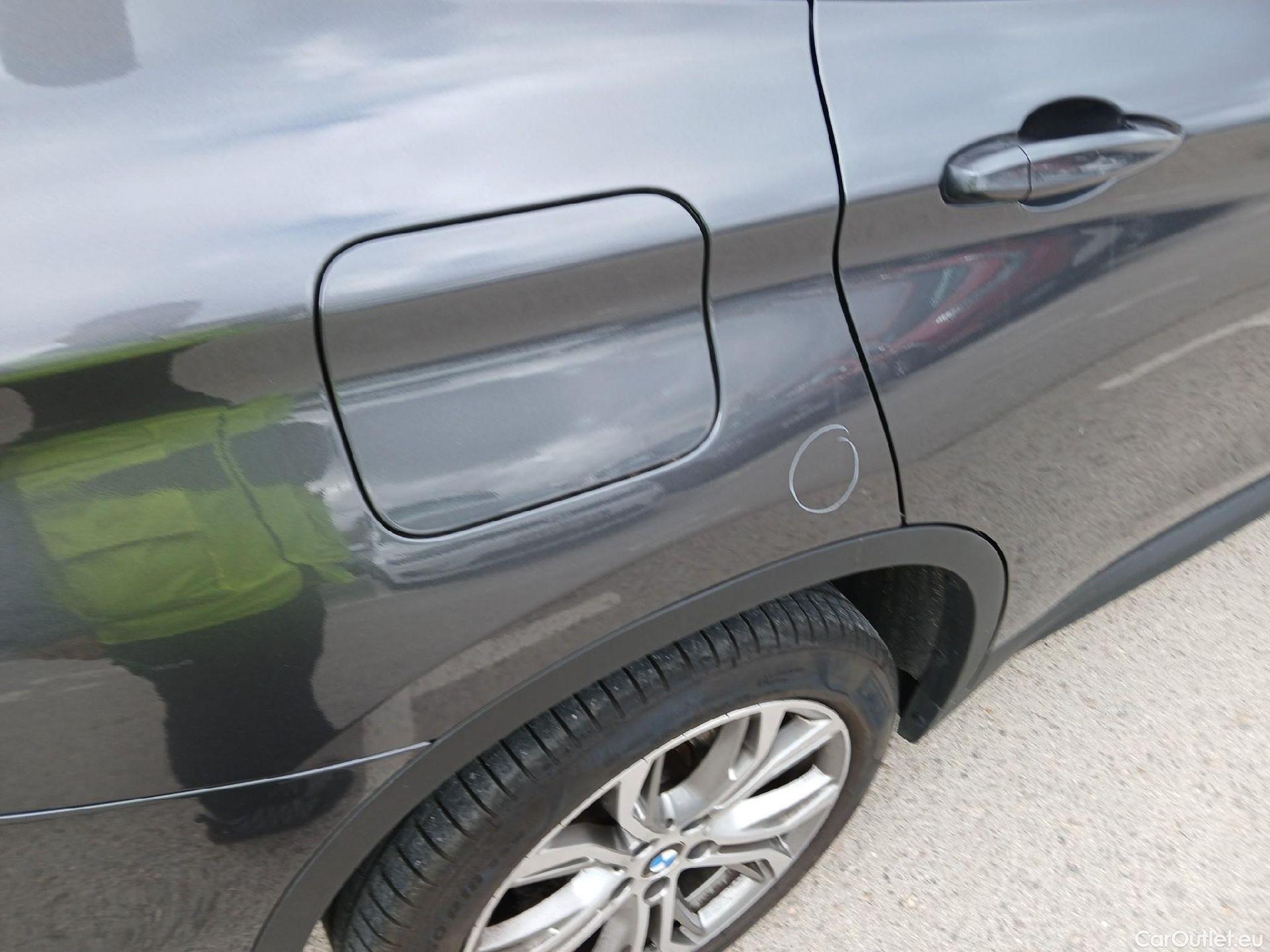  Bmw  X1 BMW  sDrive18i (CX2) #12