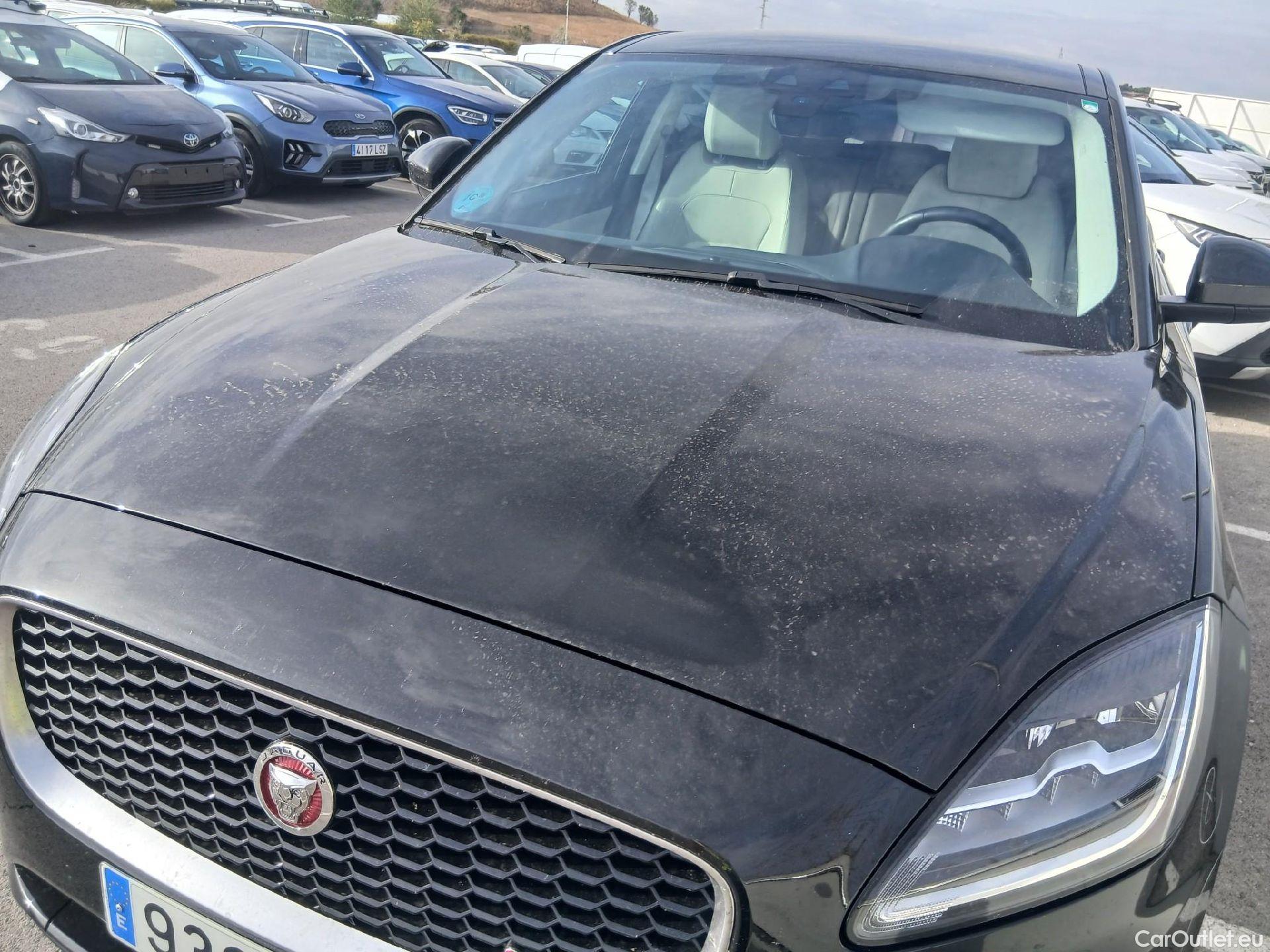  Jaguar  E-PACE JAGUAR  / 2017 / 5P / todoterreno 2.0D 110kW R-Dynamic #6