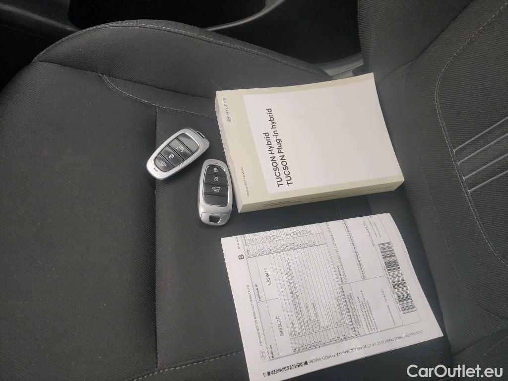  Hyundai  Tucson HYUNDAI  / 2020 / 5P / todoterreno 1.6 TGDI 169kW HEV Tecno Sky Auto #20