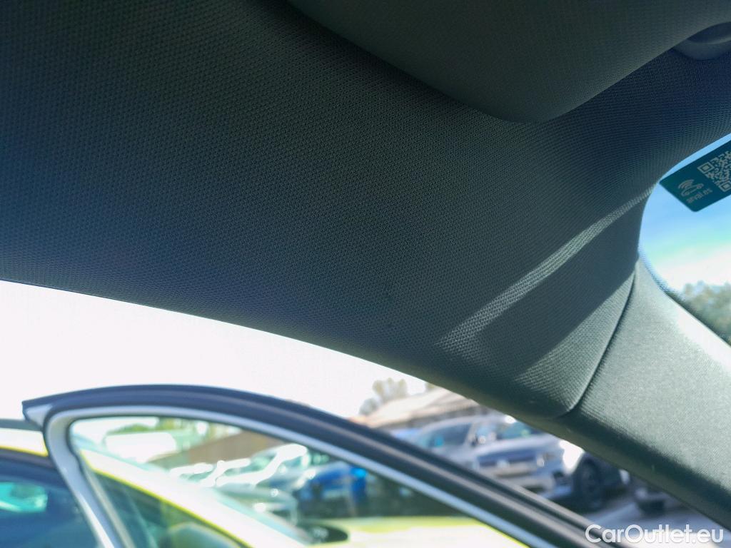  Audi  A3 AUDI  / 2020 / 5P / berlina con portón Sportback 30 TFSI 81kW (110CV) S tronic #1