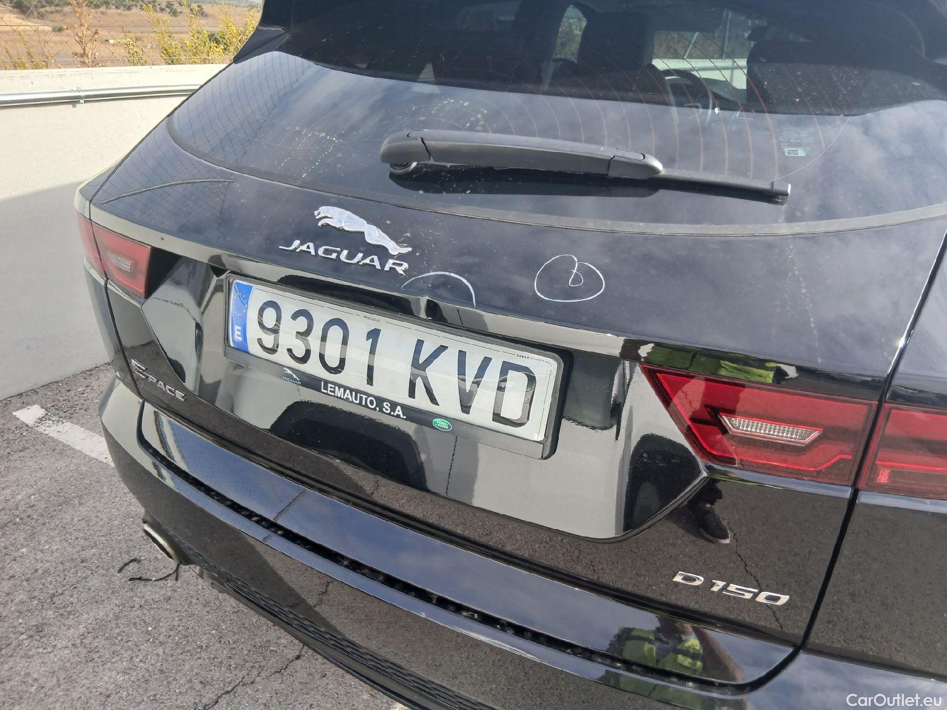  Jaguar  E-PACE JAGUAR  / 2017 / 5P / todoterreno 2.0D 110kW R-Dynamic #16