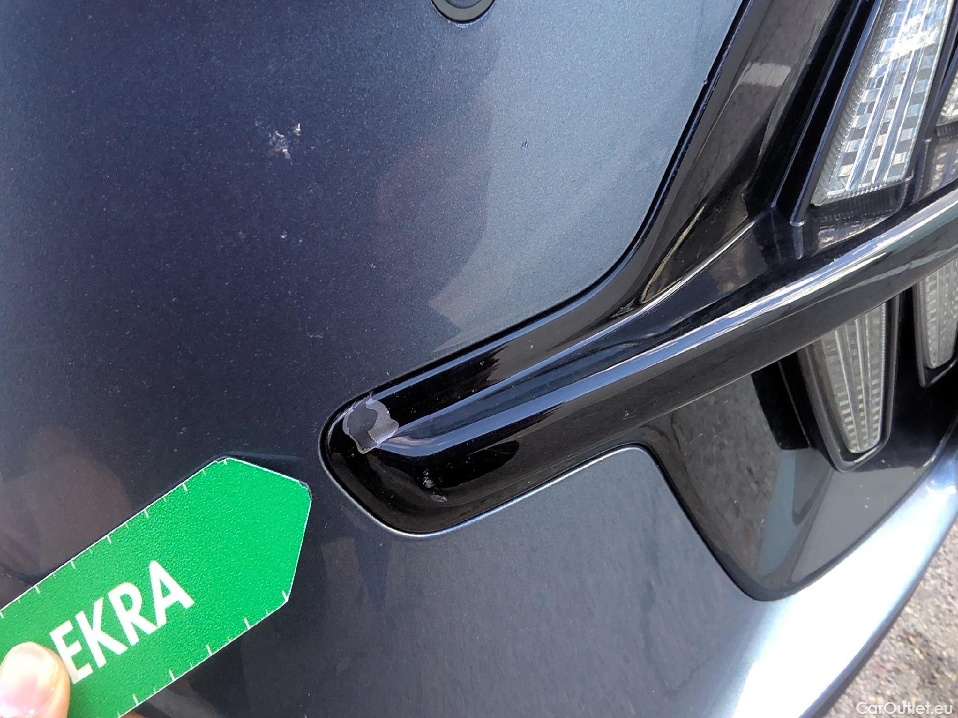  KIA  Niro KIA  / 2019 / 5P / crossover 1.6 GDi PHEV 104kW (141CV) Drive #4