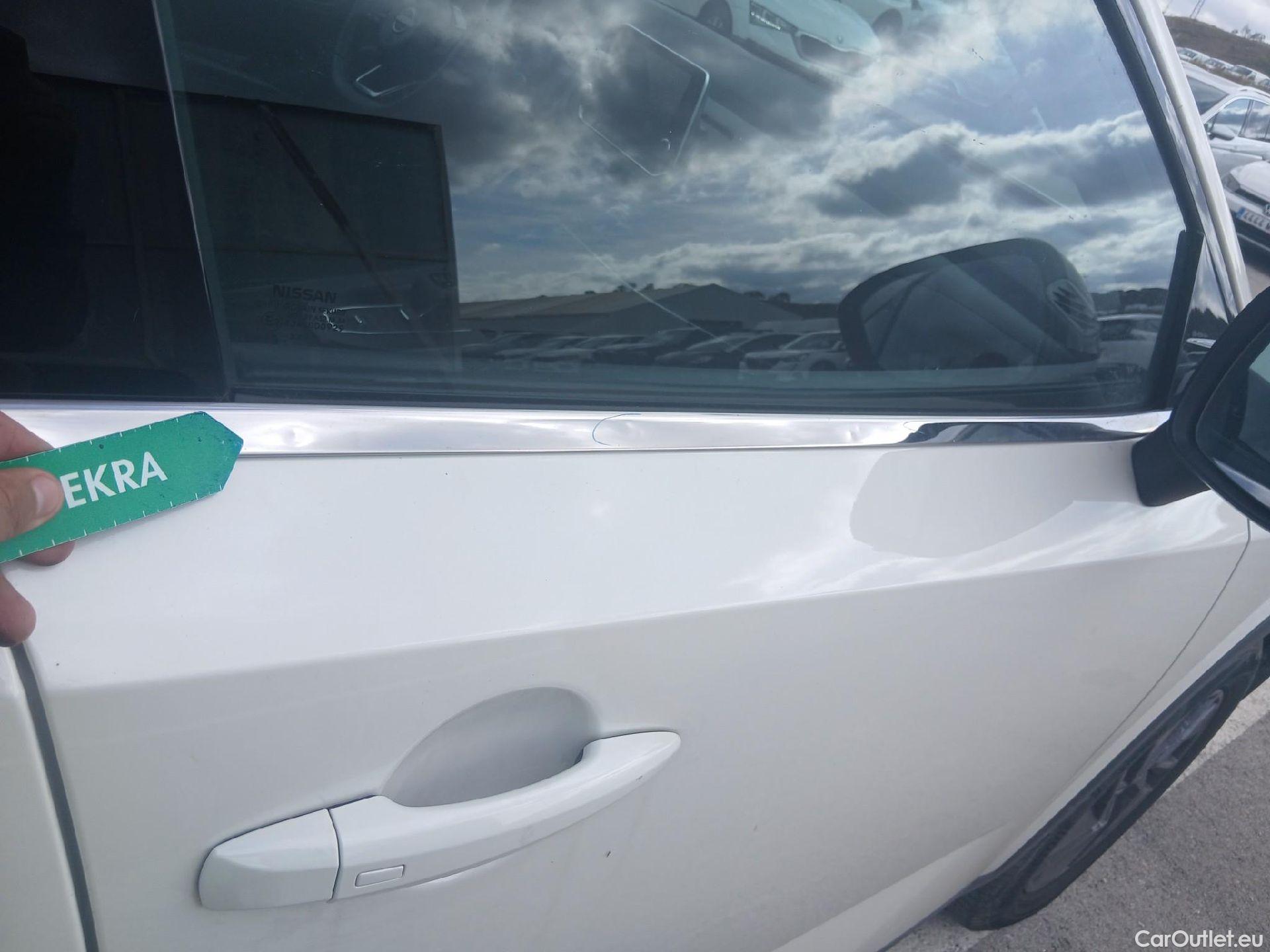  Nissan  Qashqai NISSAN  / 2021 / 5P / todoterreno DIG-T 116kW (158CV) mHEV Xtronic Acenta (AC3) #19