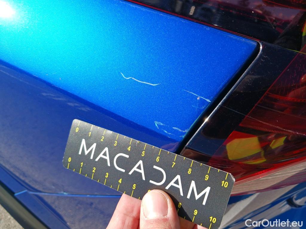  Nissan  Qashqai NISSAN  / 2021 / 5P / todoterreno DIG-T 103kW mHEV 4x2 Premiere Edition(SL) #22