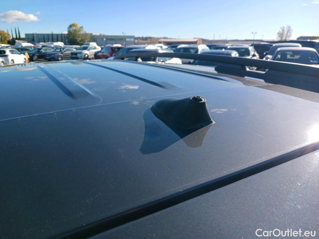  Jeep  Patriot JEEP Renegade / 2014 / 5P / todoterreno Limited 1.0G 88kW (120CV) 4x2 (AC) #23