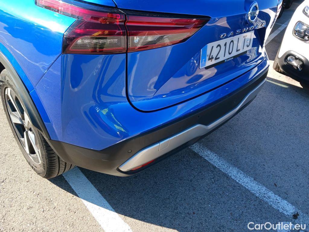  Nissan  Qashqai NISSAN  / 2021 / 5P / todoterreno DIG-T 103kW mHEV 4x2 Premiere Edition(SL) #32