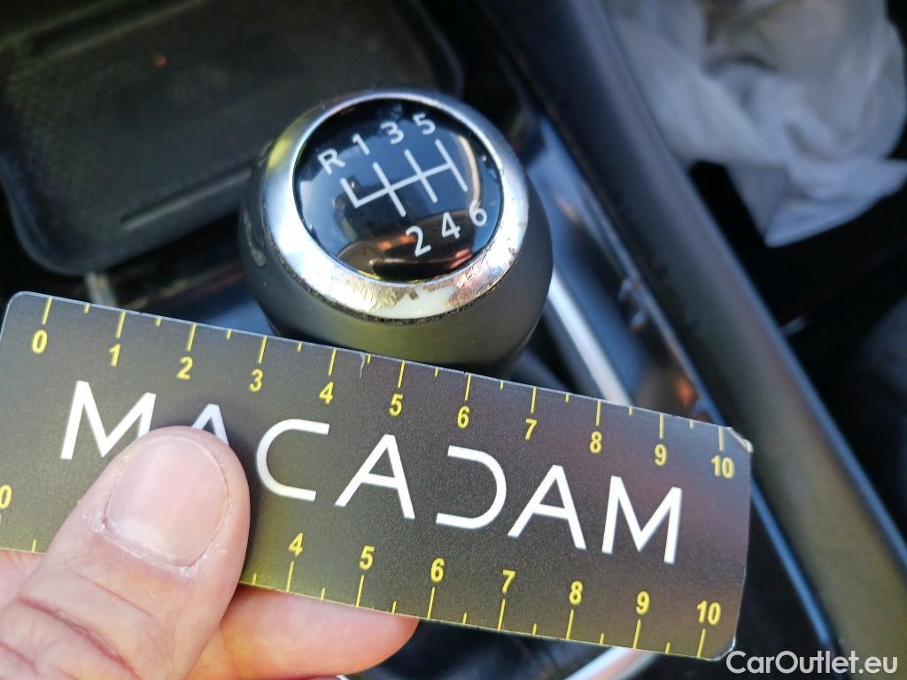  Nissan  Qashqai NISSAN  / 2021 / 5P / todoterreno DIG-T 103kW mHEV 4x2 Premiere Edition(SL) #6