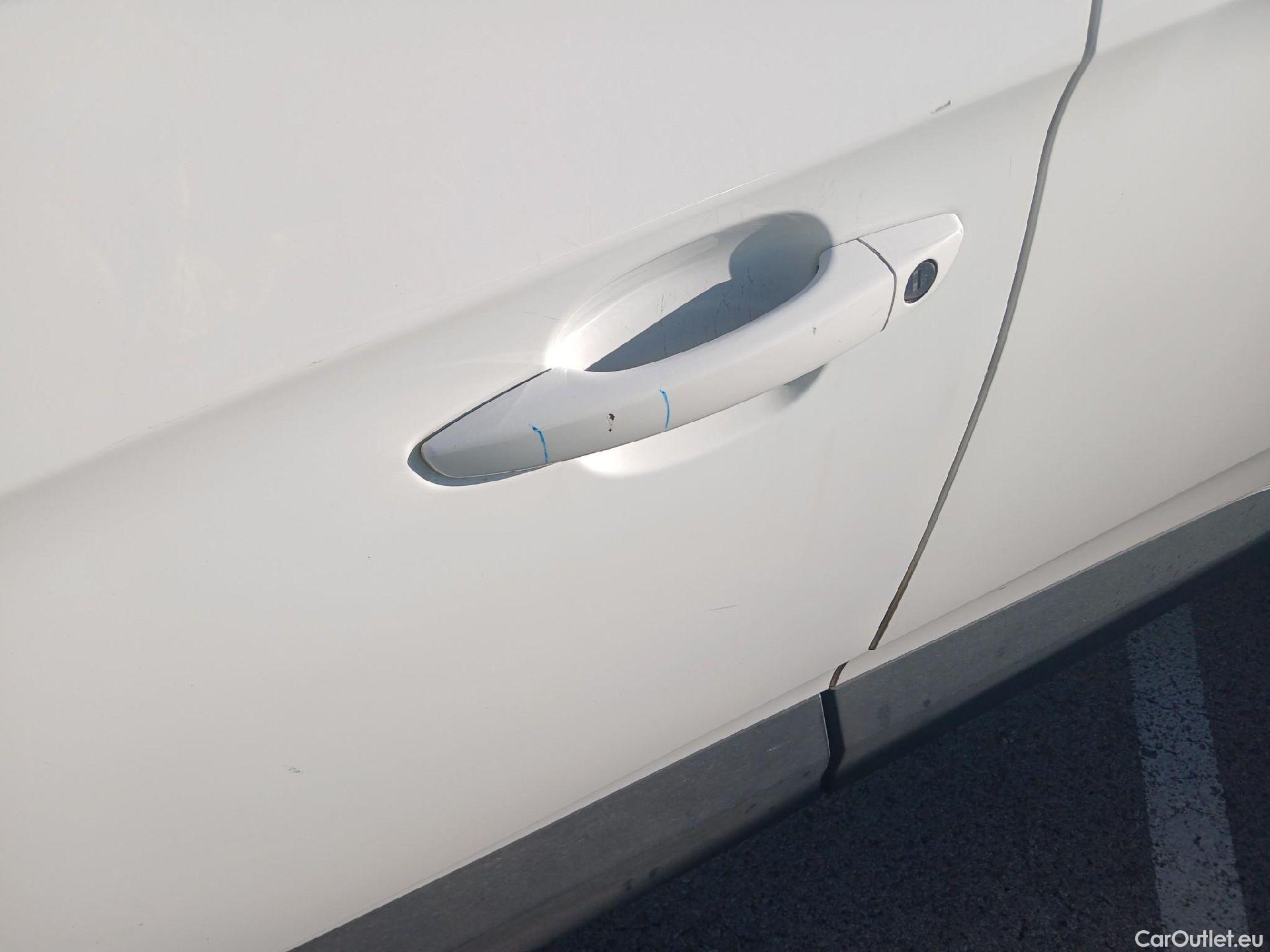  Opel   Grandland X OPEL Grandland / 2021 / 5P / todoterreno 1.5 CDTi Business Edition Auto #21