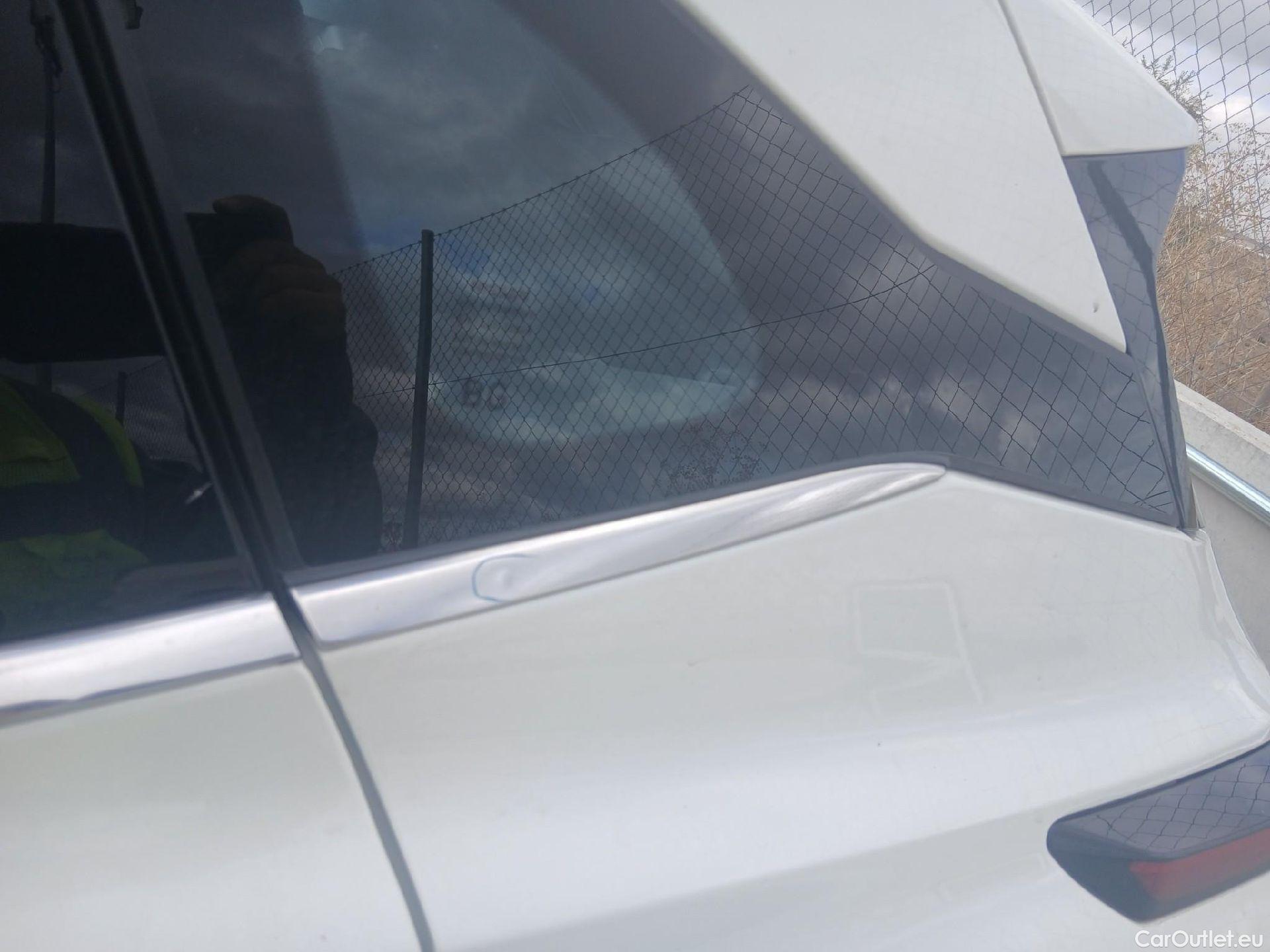  Nissan  Qashqai NISSAN  / 2021 / 5P / todoterreno DIG-T 116kW (158CV) mHEV Xtronic Acenta (AC3) #12