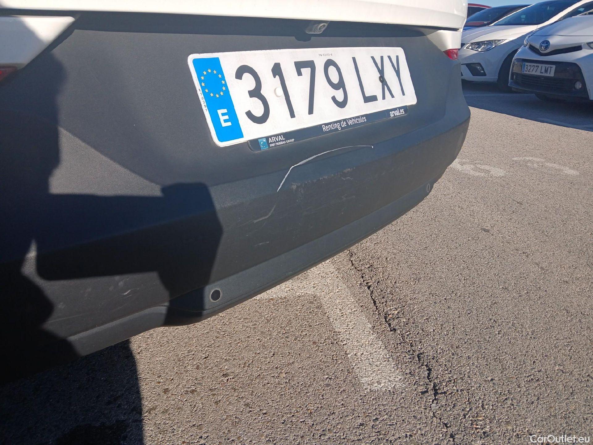  Opel   Grandland X OPEL Grandland / 2021 / 5P / todoterreno 1.5 CDTi Business Edition Auto #26