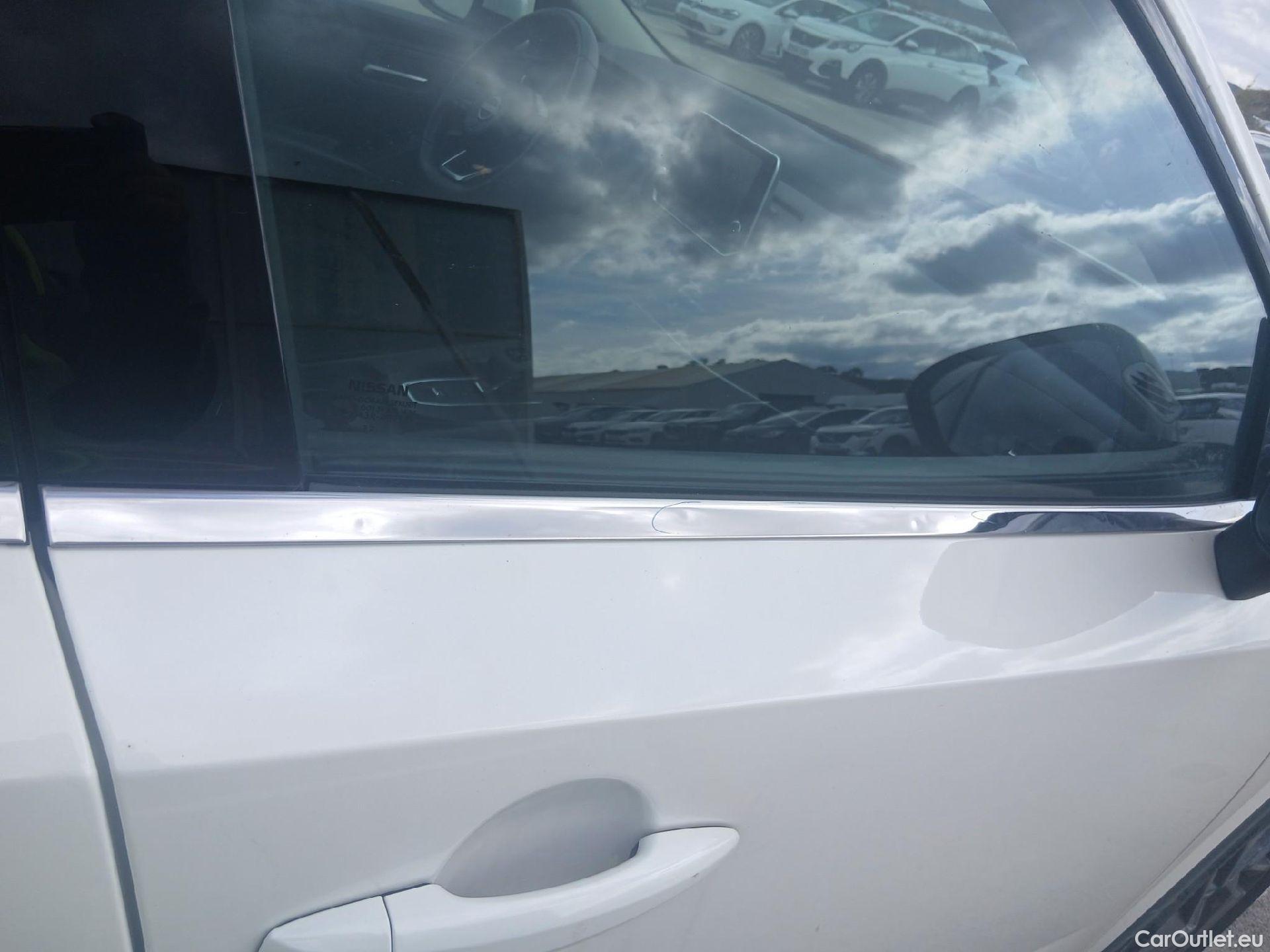  Nissan  Qashqai NISSAN  / 2021 / 5P / todoterreno DIG-T 116kW (158CV) mHEV Xtronic Acenta (AC3) #18