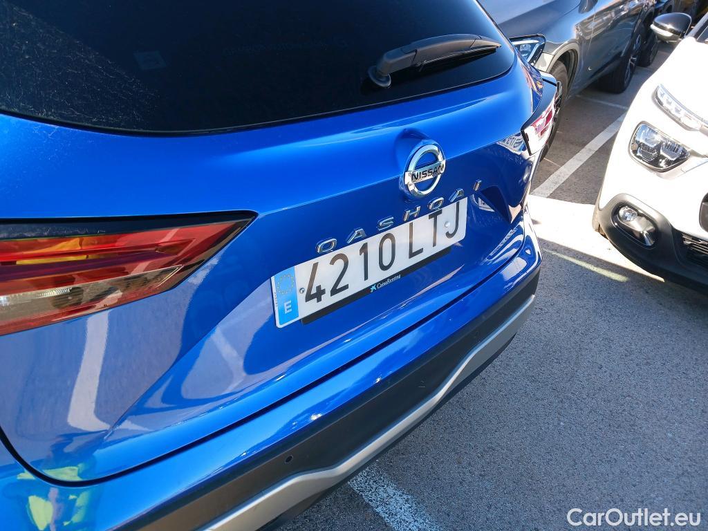  Nissan  Qashqai NISSAN  / 2021 / 5P / todoterreno DIG-T 103kW mHEV 4x2 Premiere Edition(SL) #40