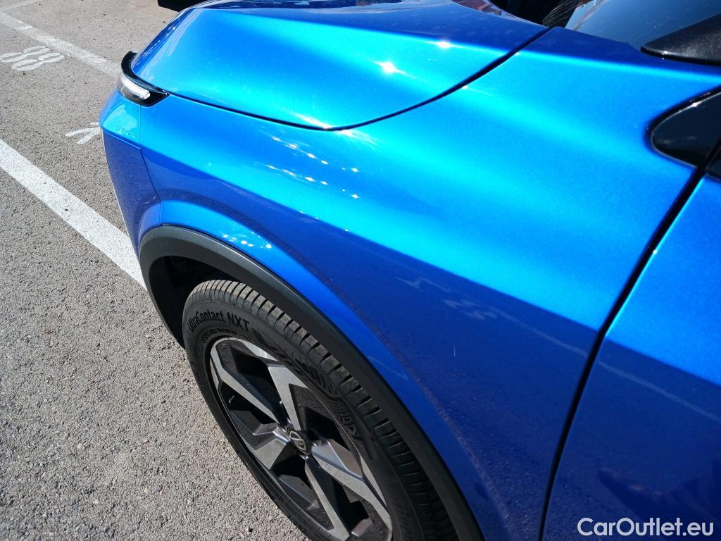  Nissan  Qashqai NISSAN  / 2021 / 5P / todoterreno DIG-T 103kW mHEV 4x2 Premiere Edition(SL) #48