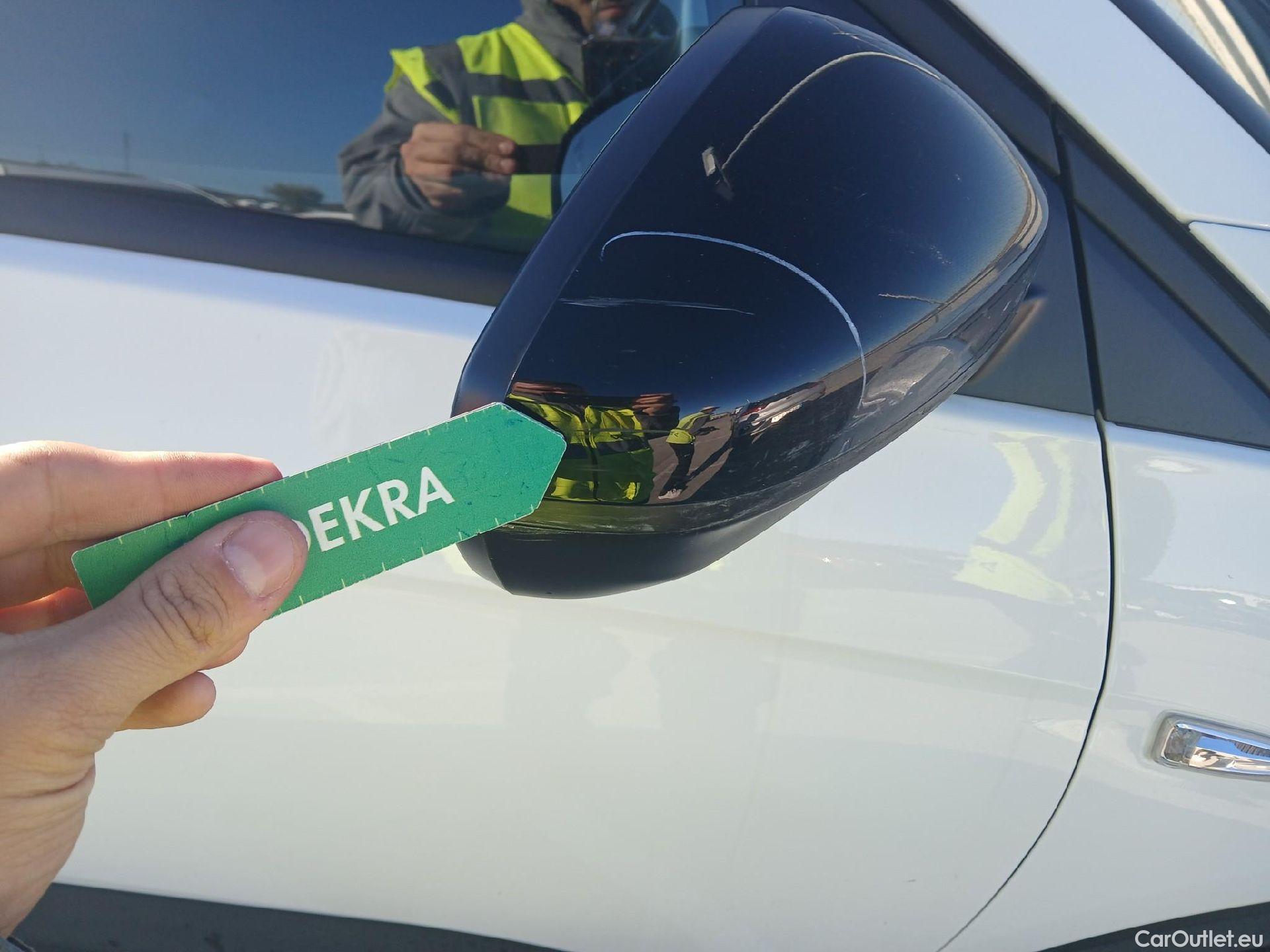  Opel   Grandland X OPEL Grandland / 2021 / 5P / todoterreno 1.5 CDTi Business Edition Auto #39