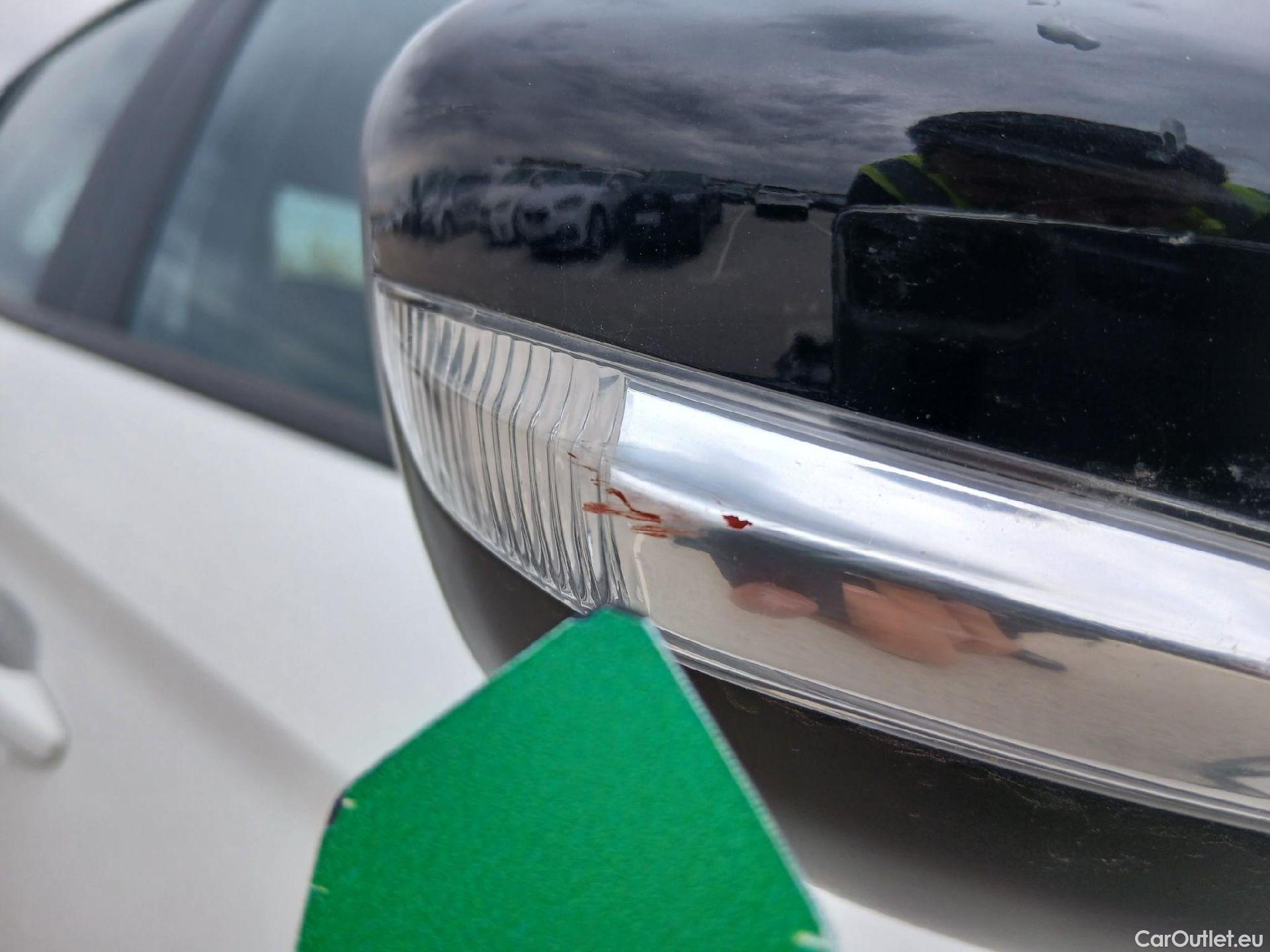  Opel  Corsa OPEL  / 2019 / 5P / berlina con portón 1.2T XHL 74kW (100CV) Edition #51